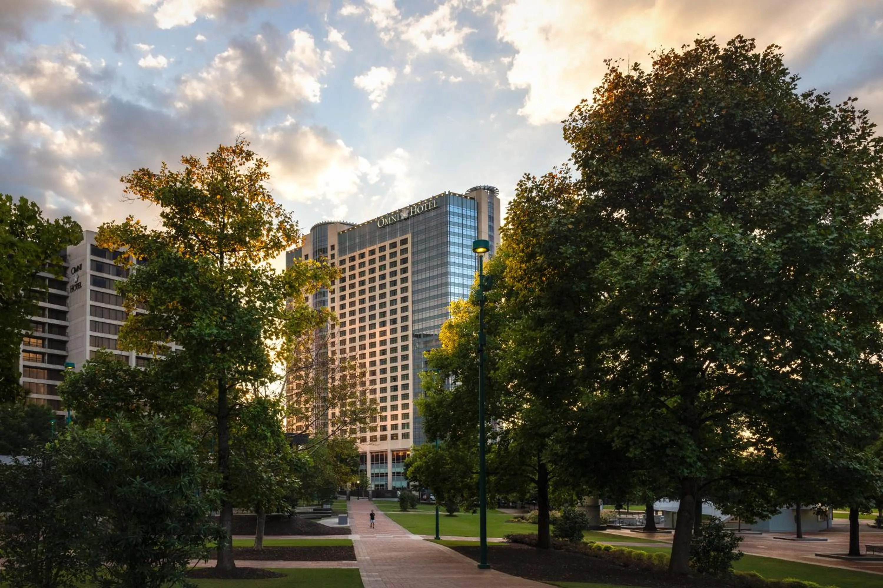 Property building in Omni Atlanta Hotel at Centennial Park