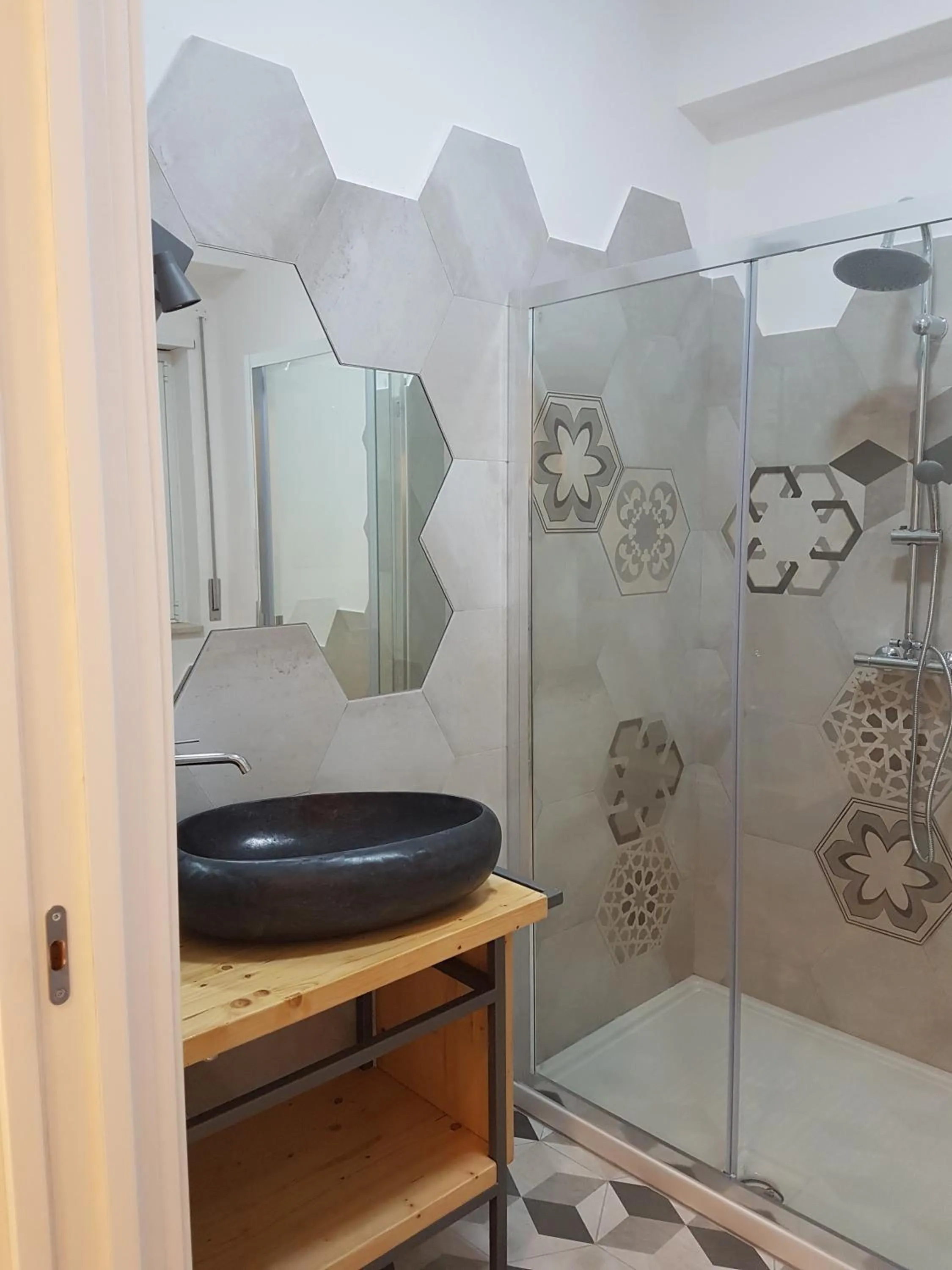 Bathroom in I colori del mare