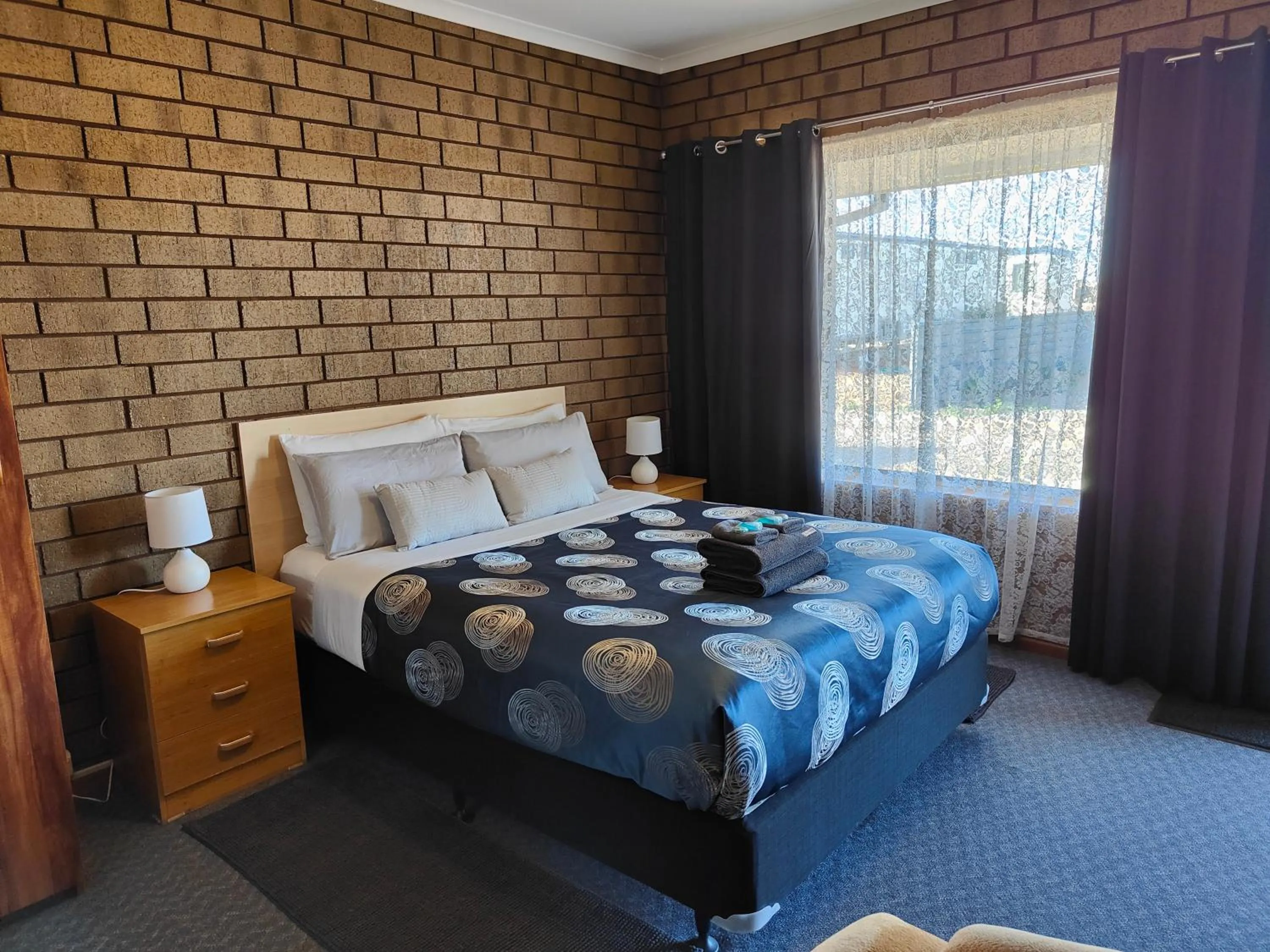Bedroom, Bed in Airport Whyalla Motel