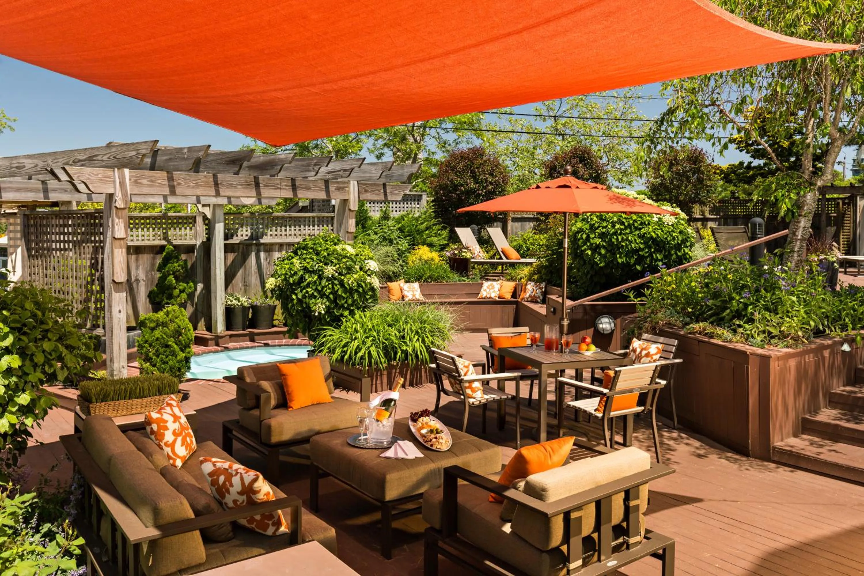 Garden in Crowne Pointe Historic Inn Adults Only