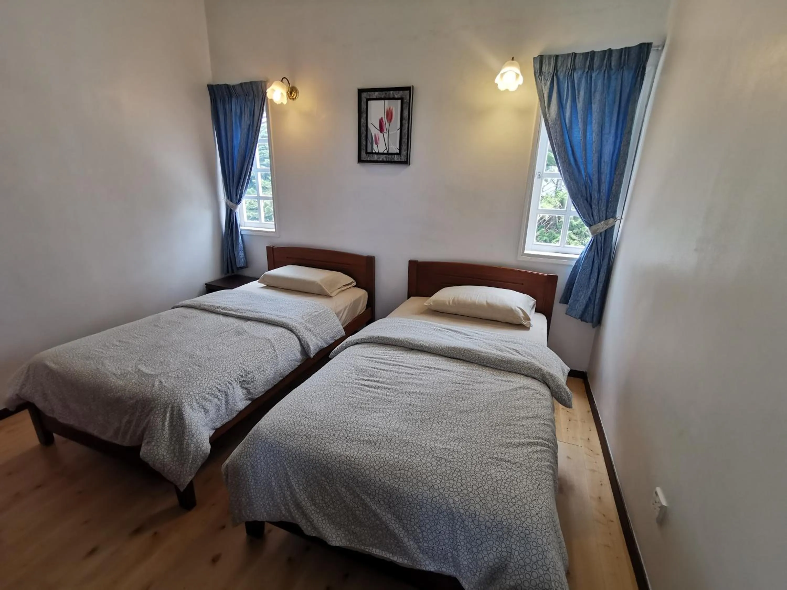 Bedroom, Bed in Little England B8