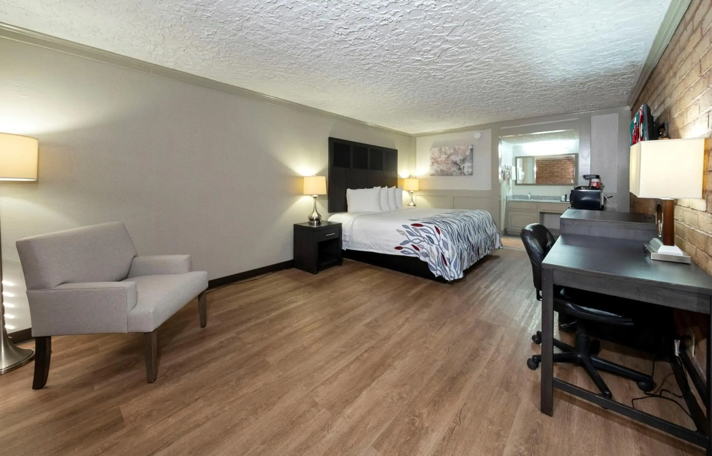 Photo of the whole room, Bed in Red Roof Inn Monroe Photo of the whole room, Bed in Red Roof Inn Monroe