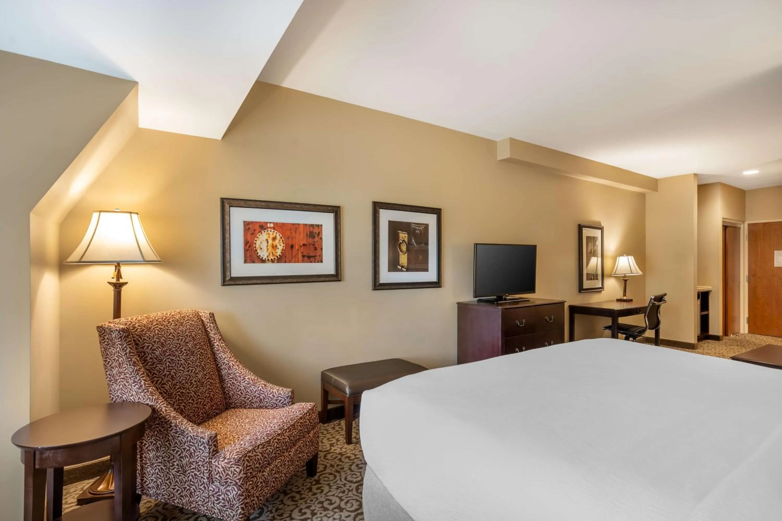 Bedroom, Bed in Best Western Plus Intercourse Village Inn