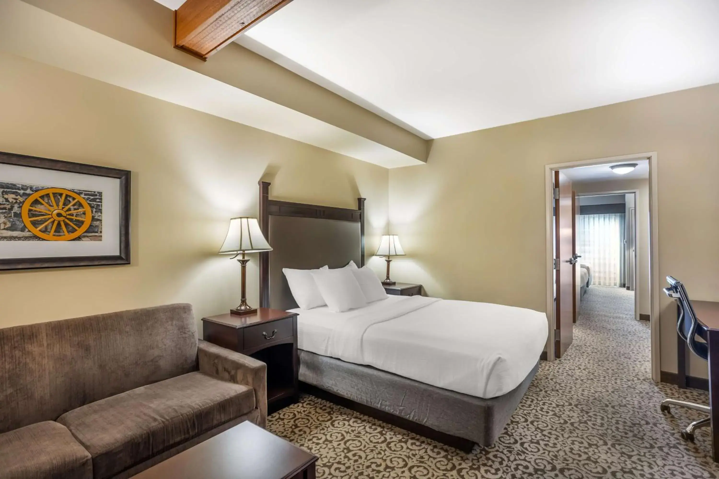 Bedroom, Bed in Best Western Plus Intercourse Village Inn Bedroom, Bed in Best Western Plus Intercourse Village Inn