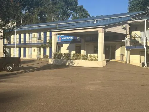 Motel 6 - McComb, MS