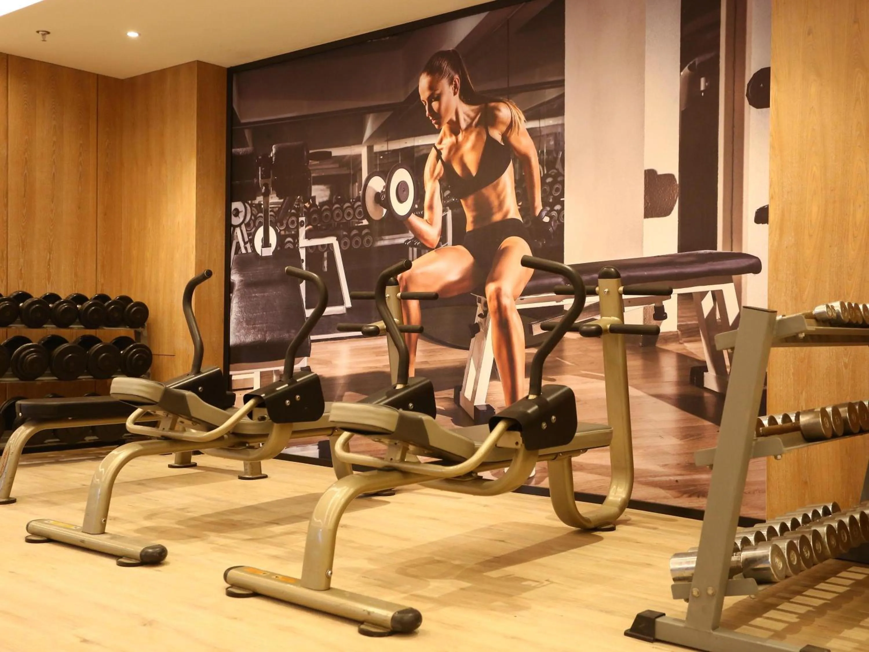Fitness centre/facilities in Mercure Panjin