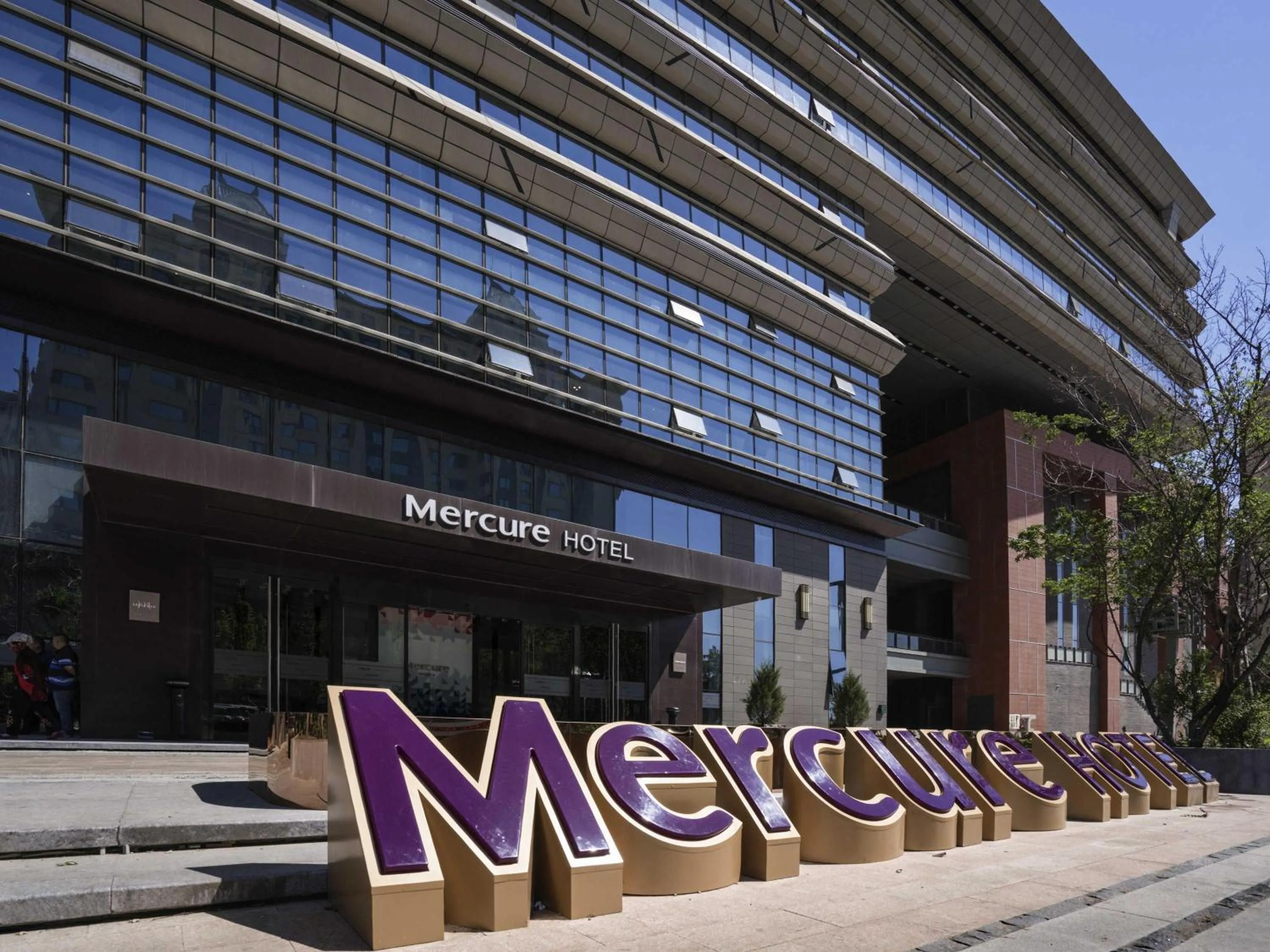 Property building in Mercure Panjin