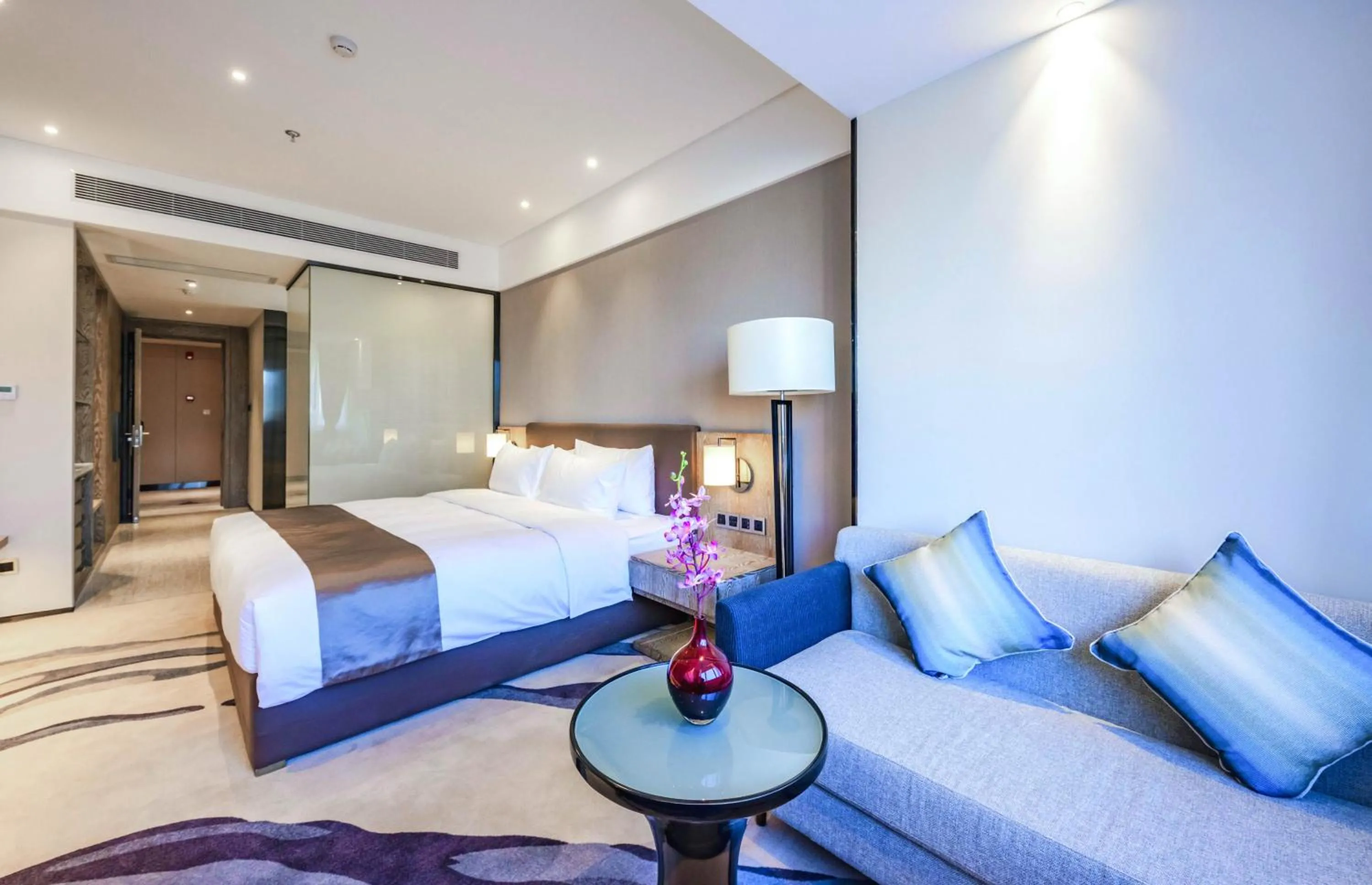 Photo of the whole room, Bed in Mercure Panjin