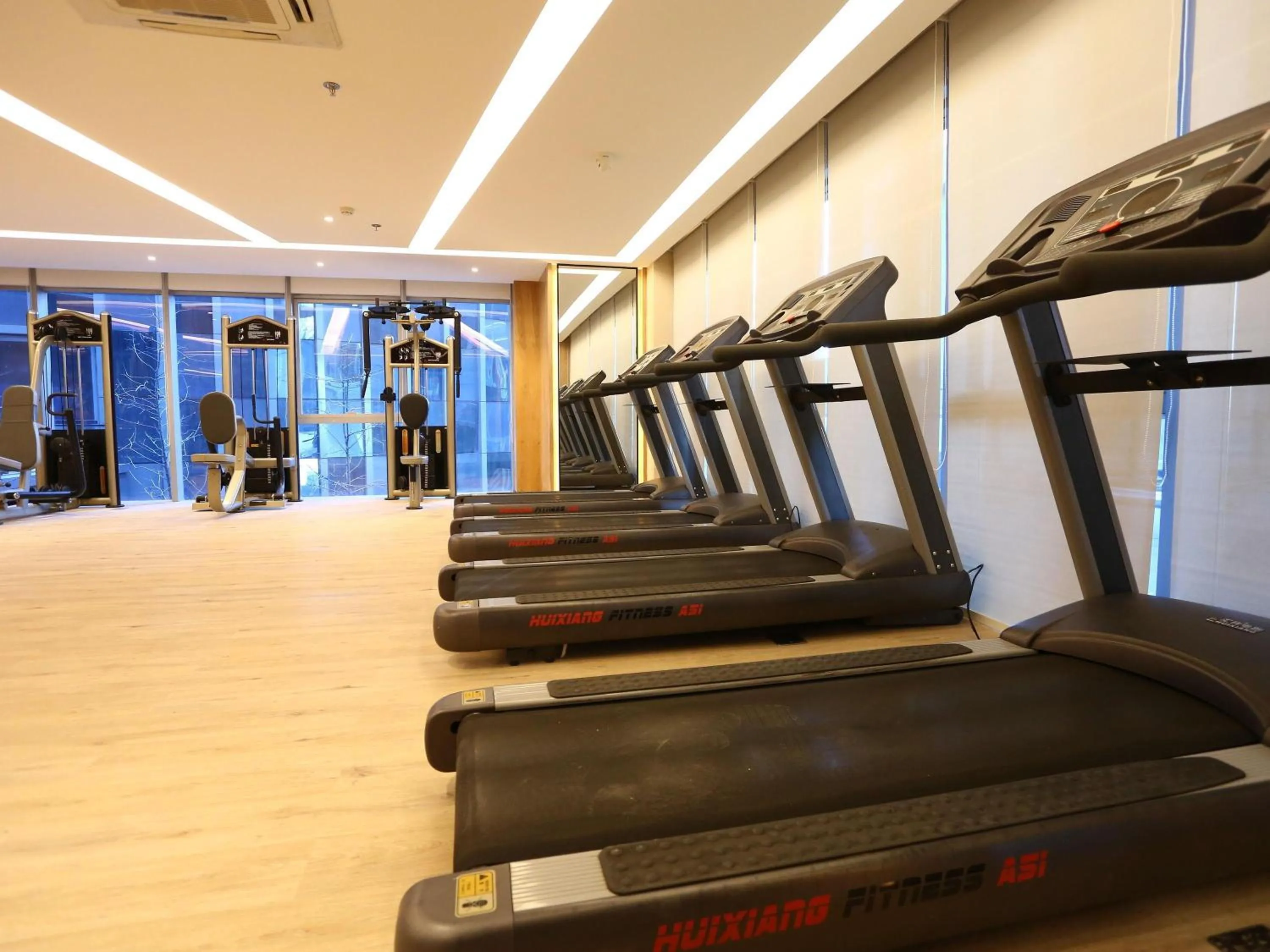 Fitness centre/facilities in Mercure Panjin