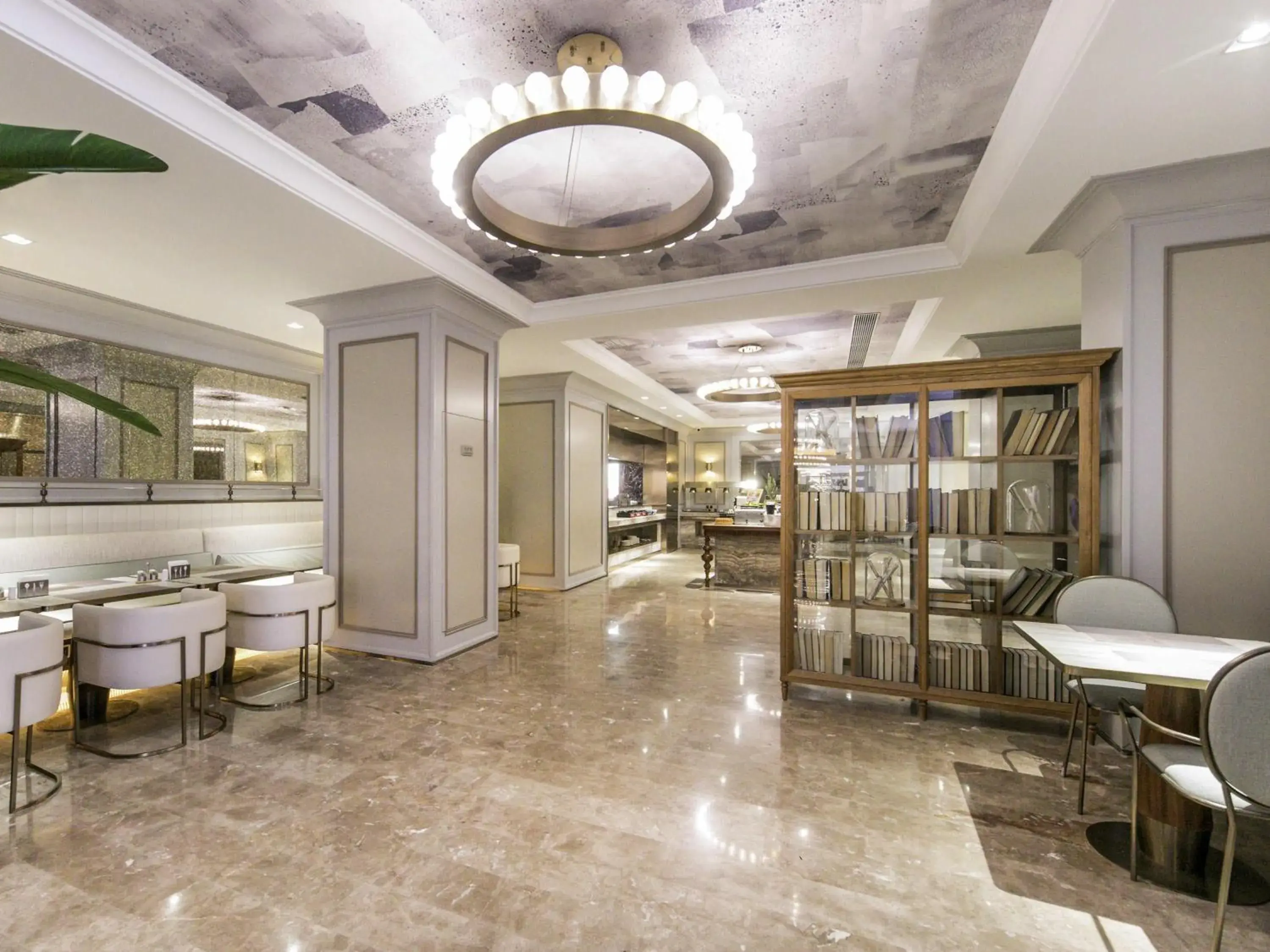 Restaurant/places to eat in Mercure Xi'an Downtown Restaurant/places to eat in Mercure Xi'an Downtown