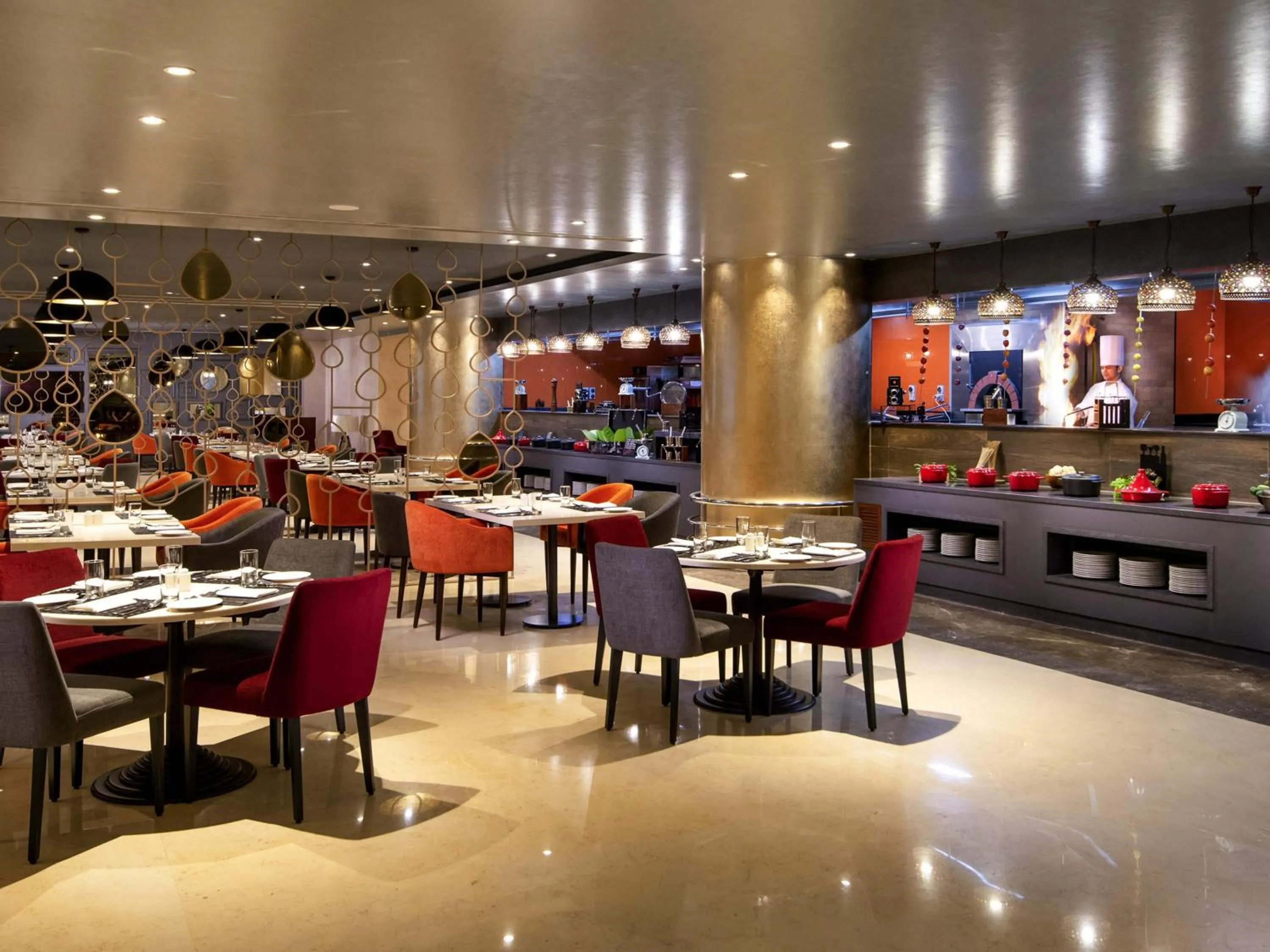 Restaurant/places to eat in Grand Mercure Bengaluru at Gopalan Mall - An Accor Brand