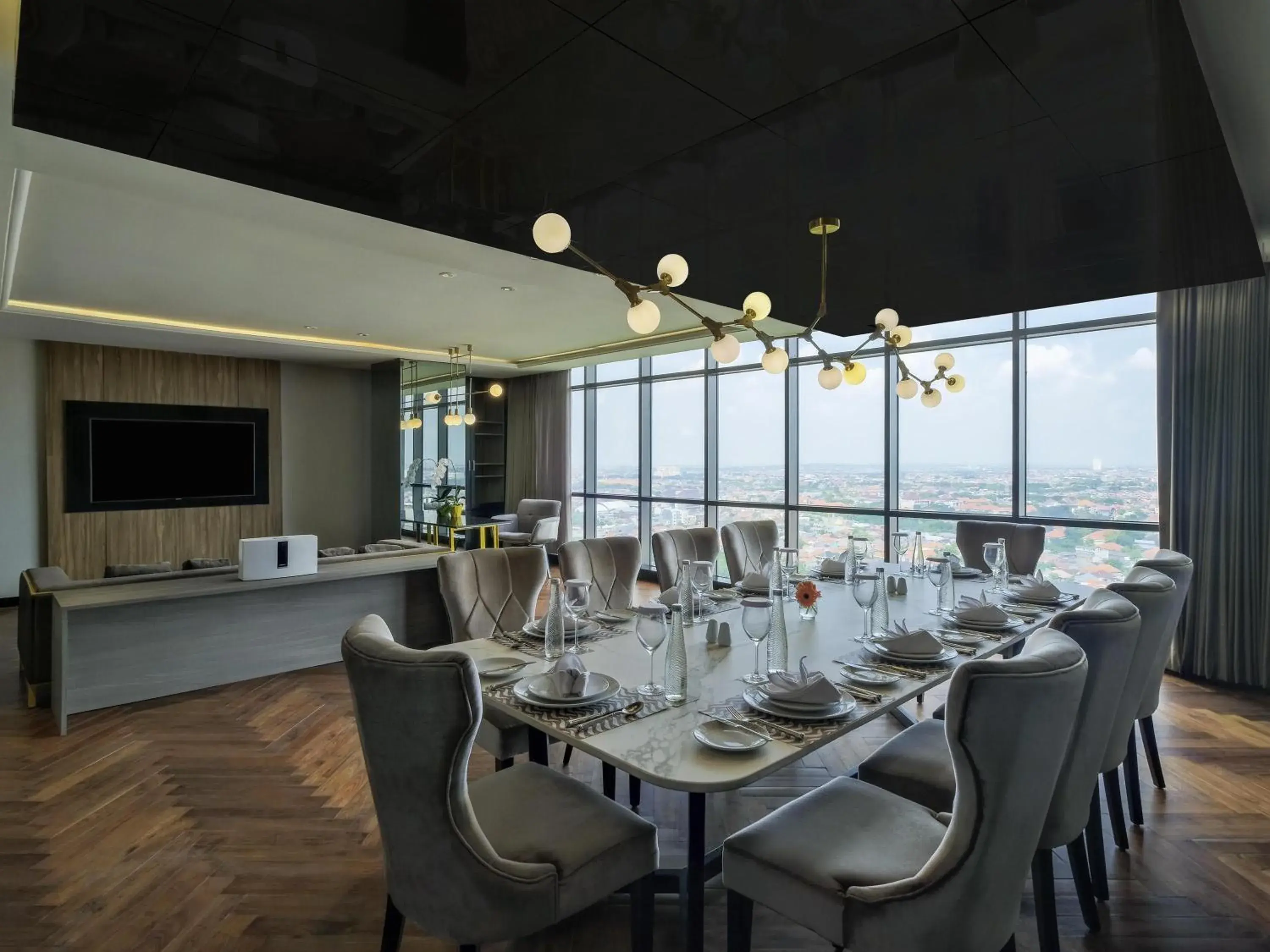 Bedroom in Movenpick Surabaya City Bedroom in Movenpick Surabaya City