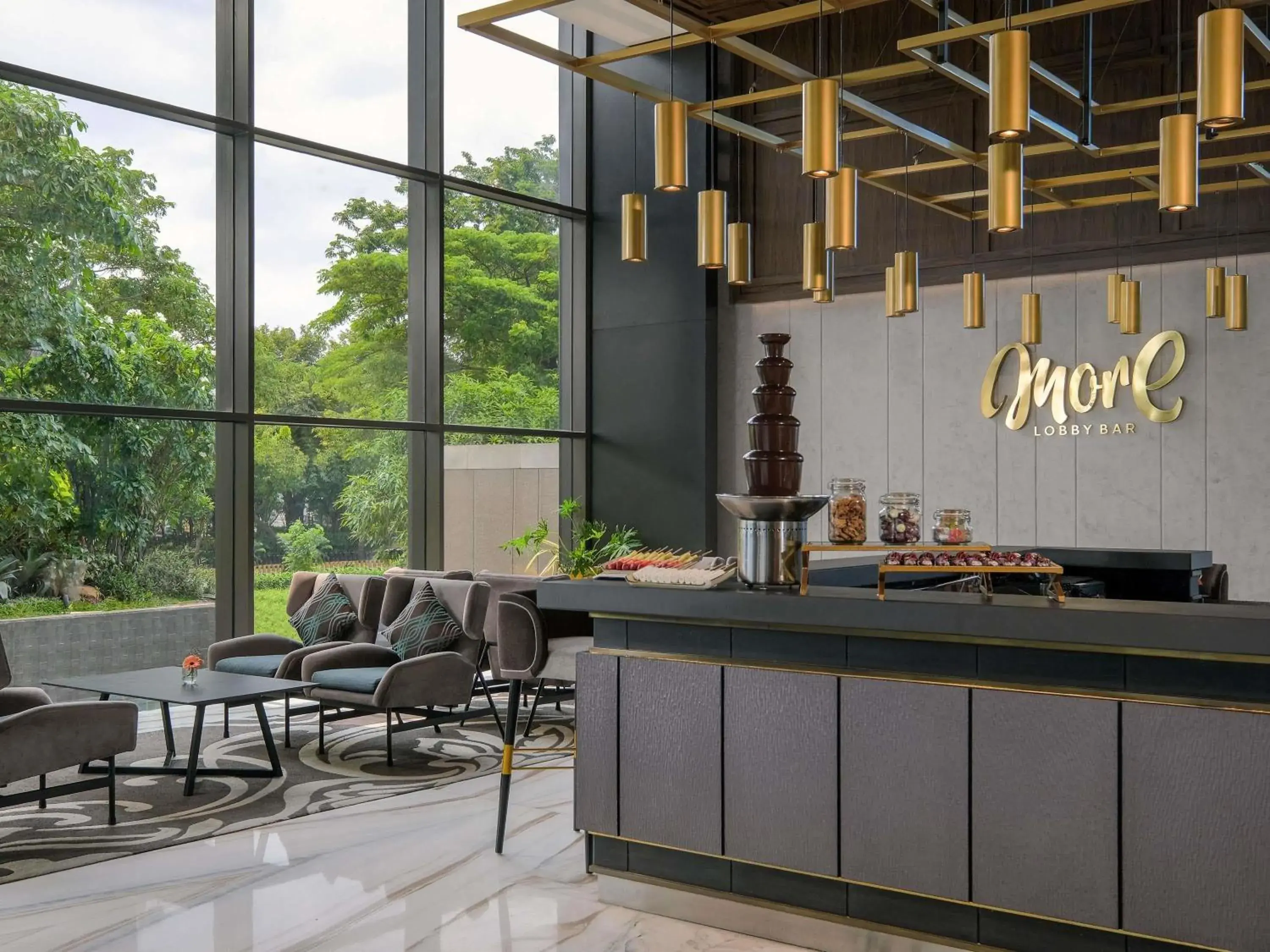 Lounge or bar in Movenpick Surabaya City Lounge or bar in Movenpick Surabaya City