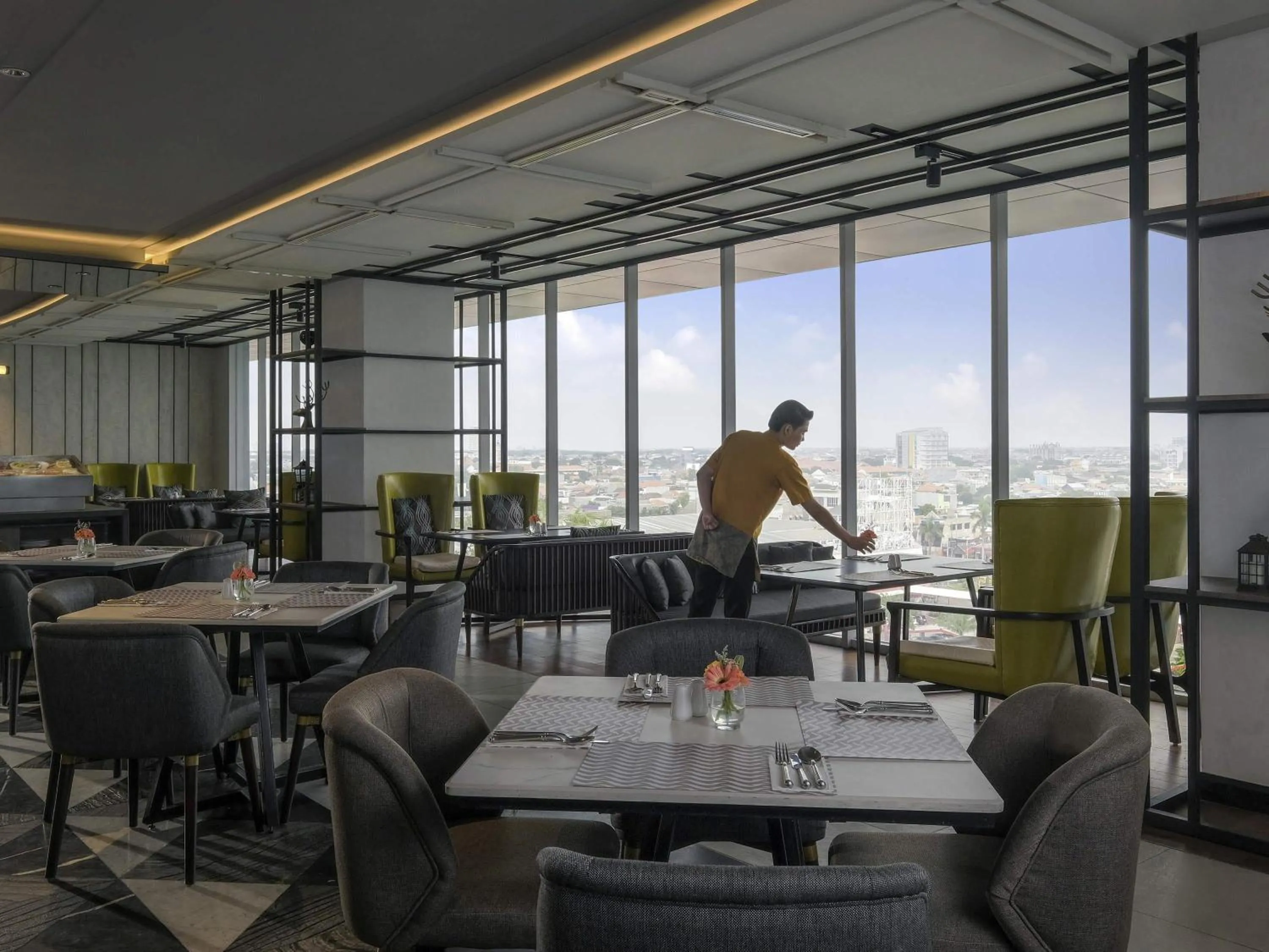 Breakfast in Movenpick Surabaya City