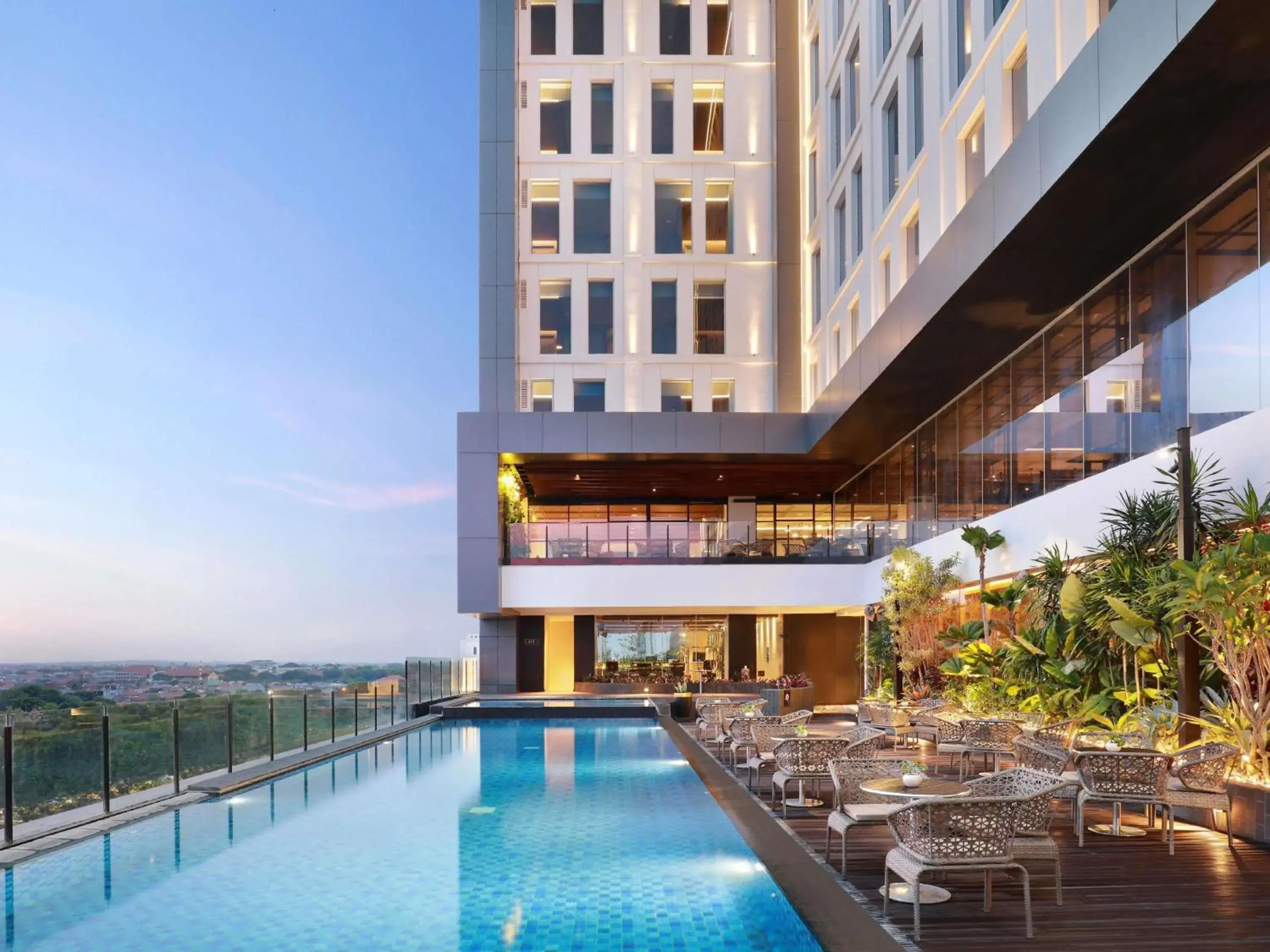 Property building in Movenpick Surabaya City Property building in Movenpick Surabaya City