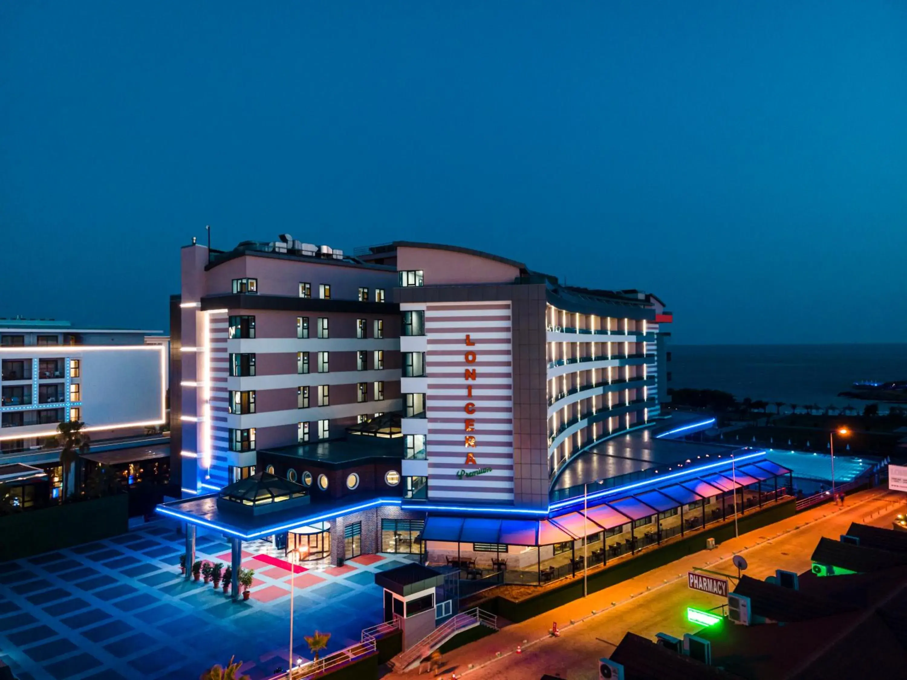 Lonicera Premium - Ultra All Inclusive Lonicera Premium - Ultra All Inclusive