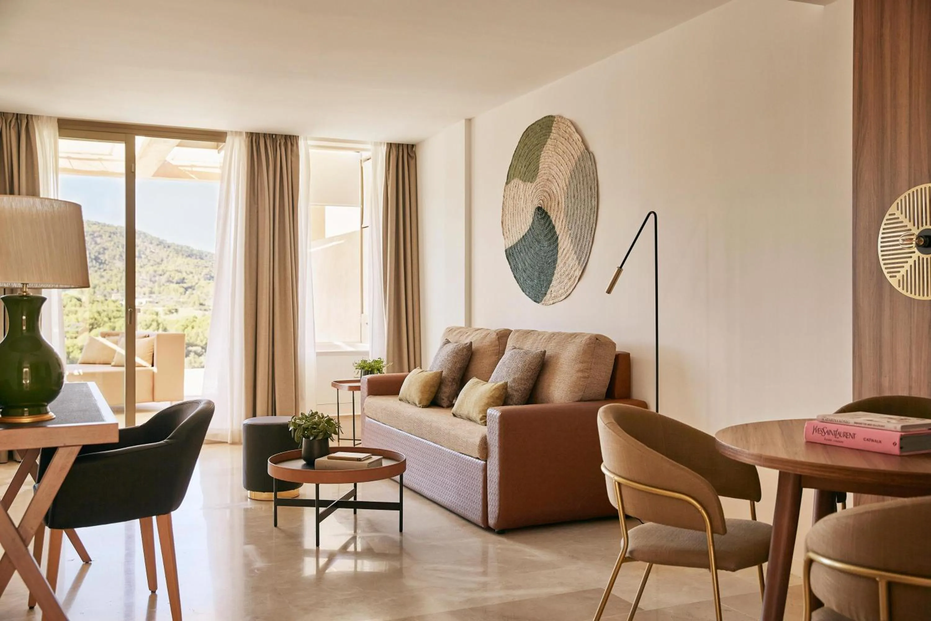 Photo of the whole room in Zafiro Palace Andratx