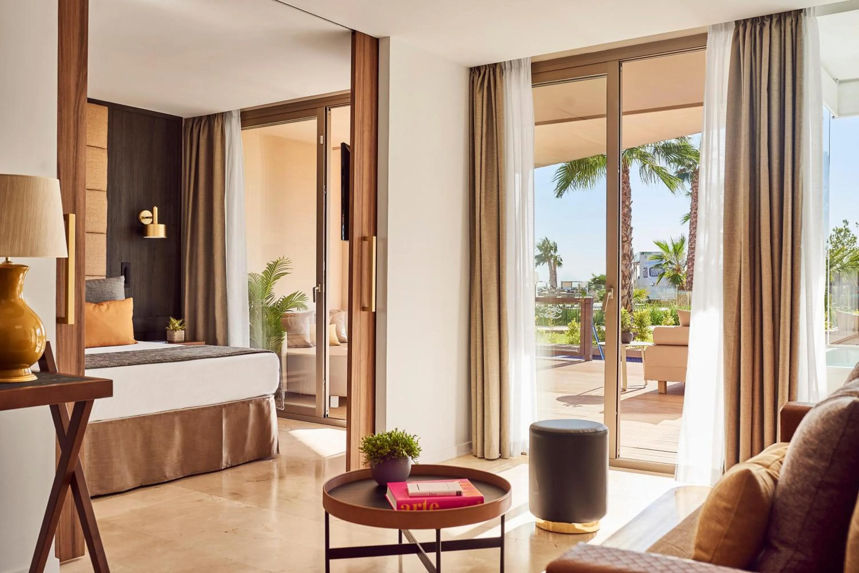 Photo of the whole room, Bed in Zafiro Palace Andratx