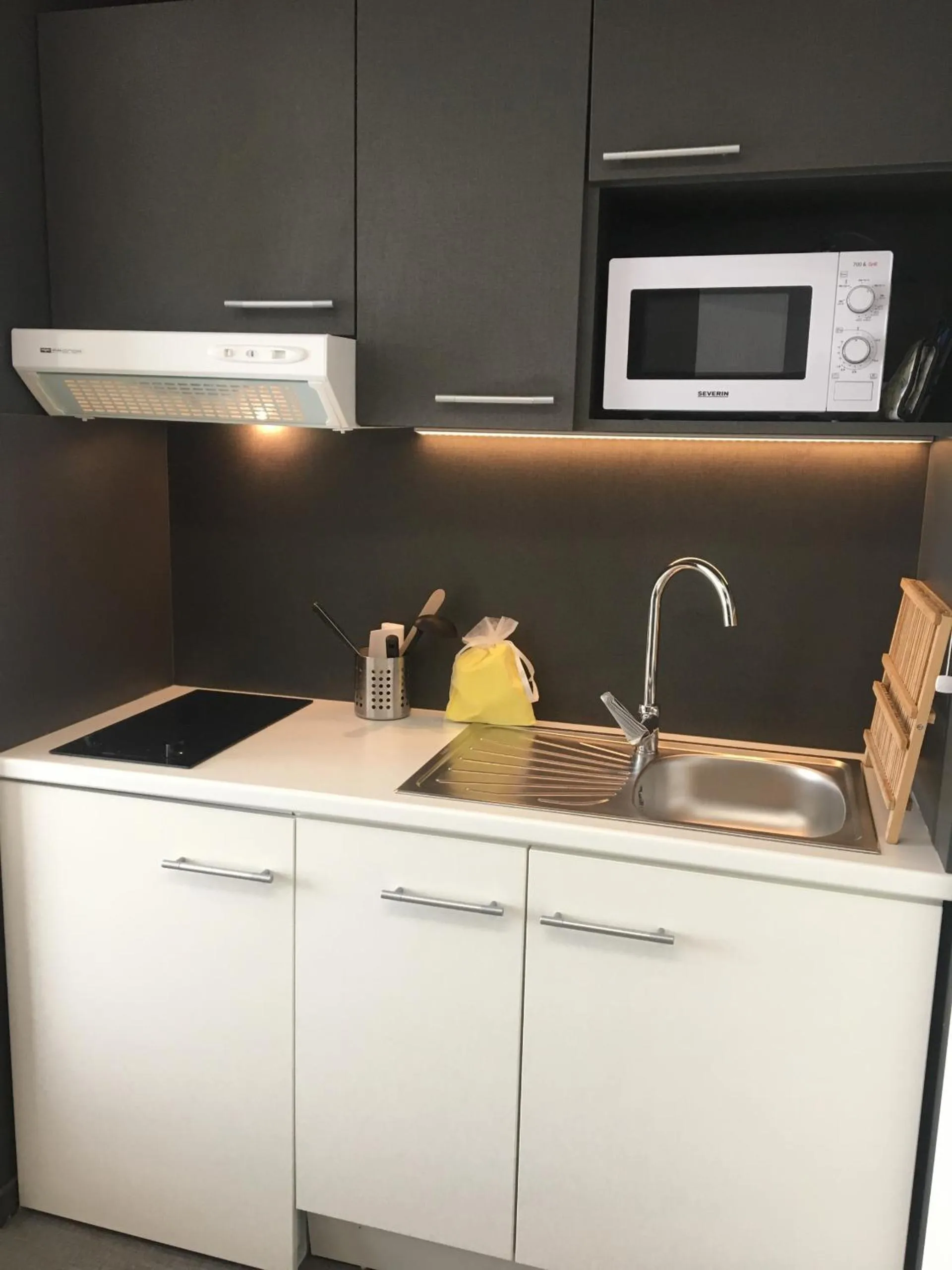 Kitchen or kitchenette in Twenty Business Flats Villejuif Croizat