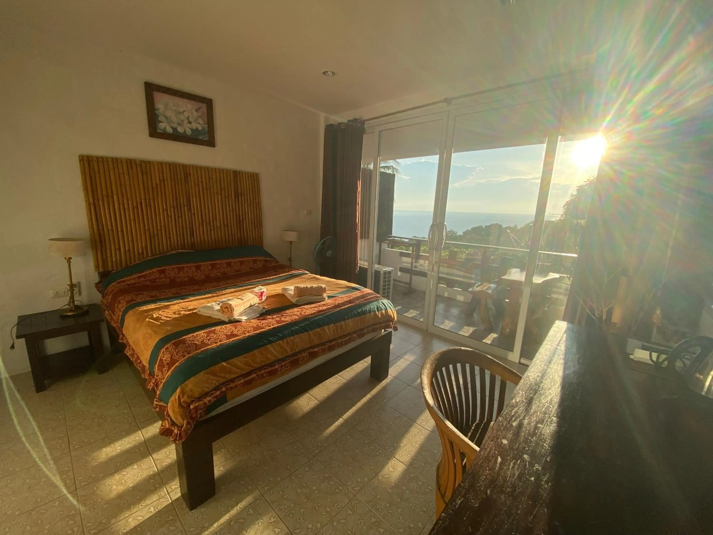 Bed in Sairee View Resort