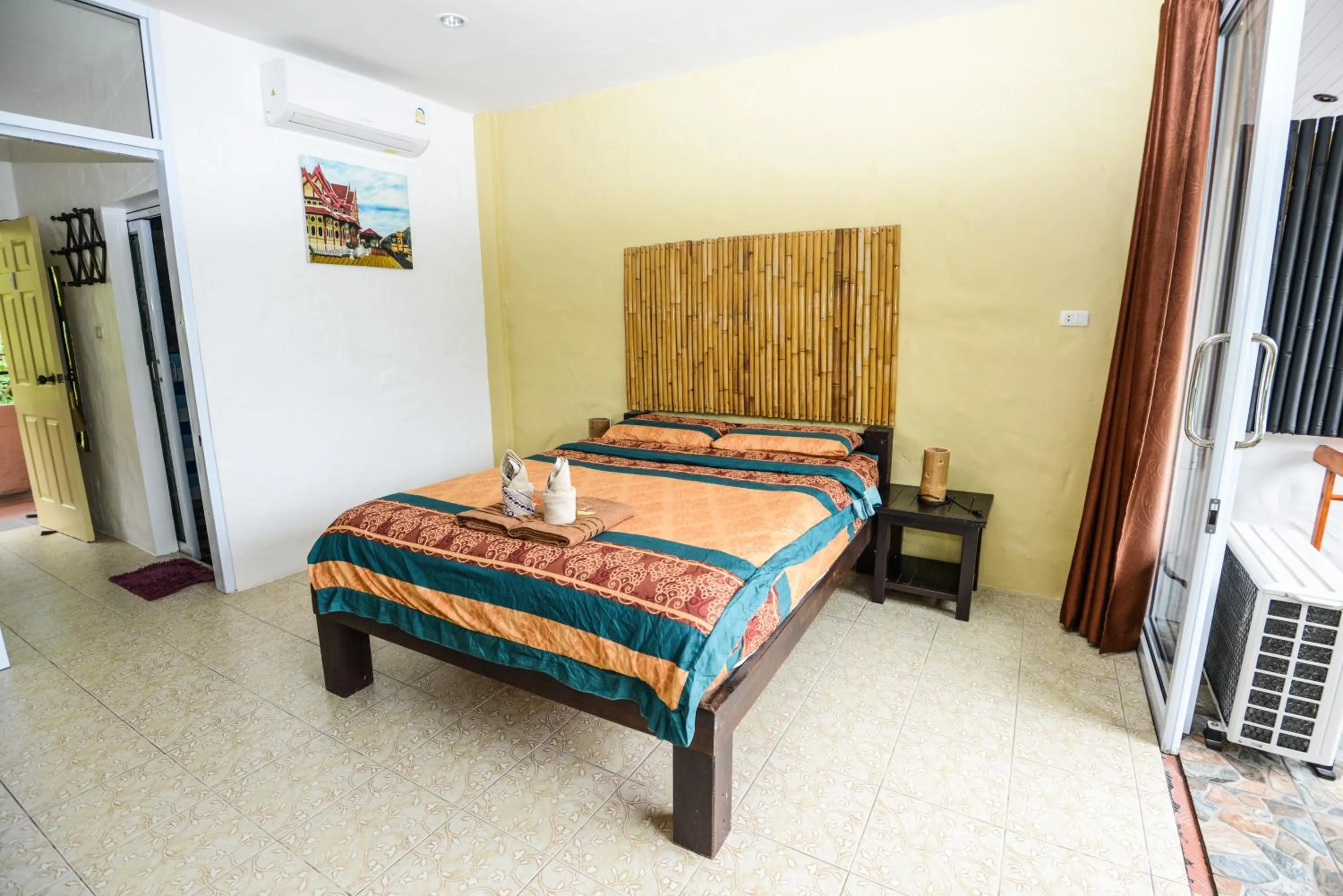 Bed in Sairee View Resort