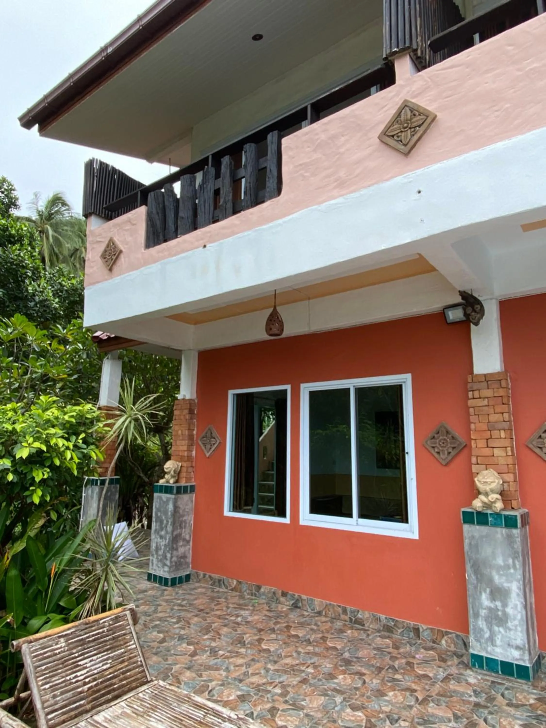 Deluxe Family Room in Sairee View Resort