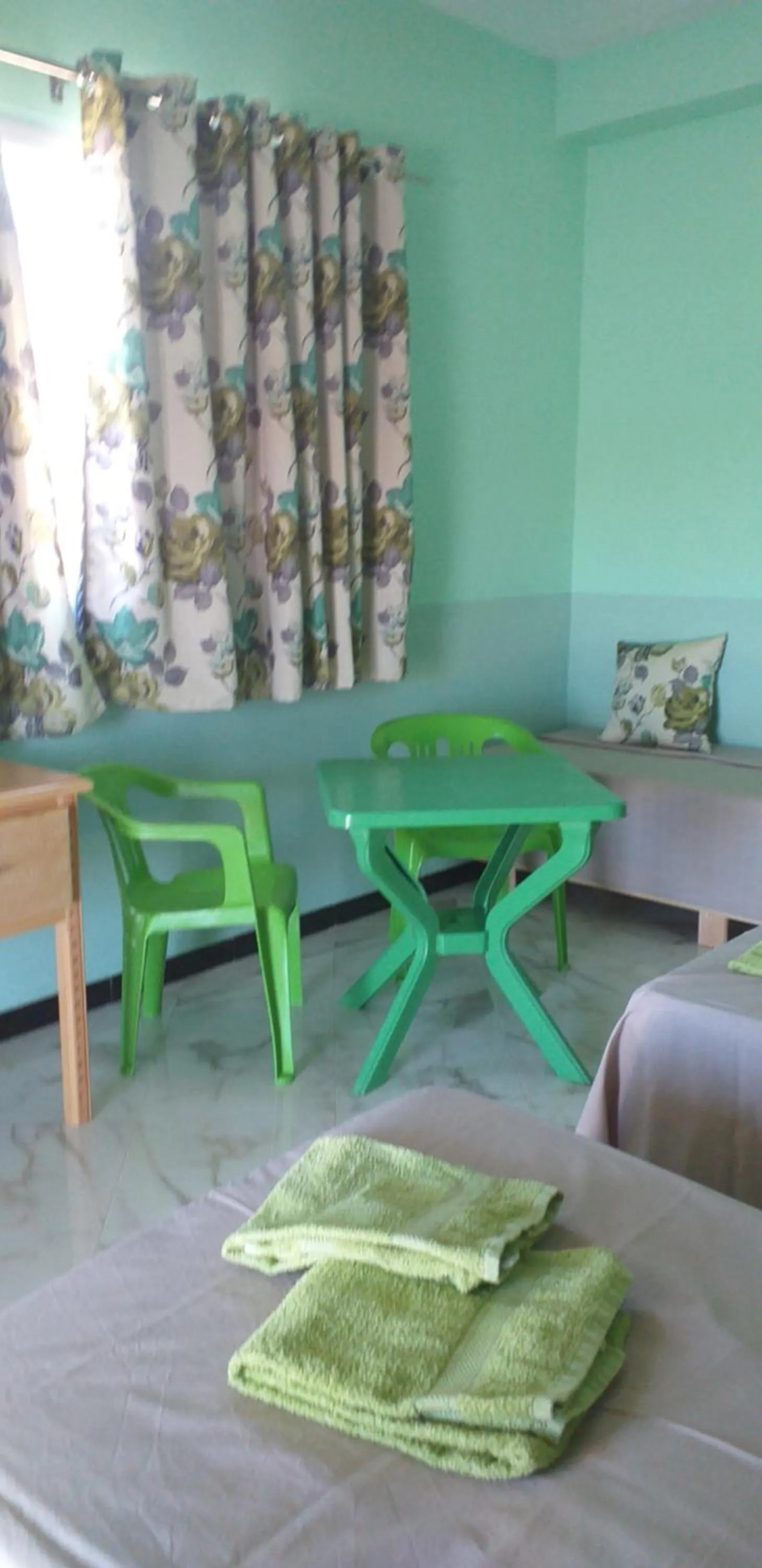 Living room in MAISON D’HÔTE LES TORTUES -