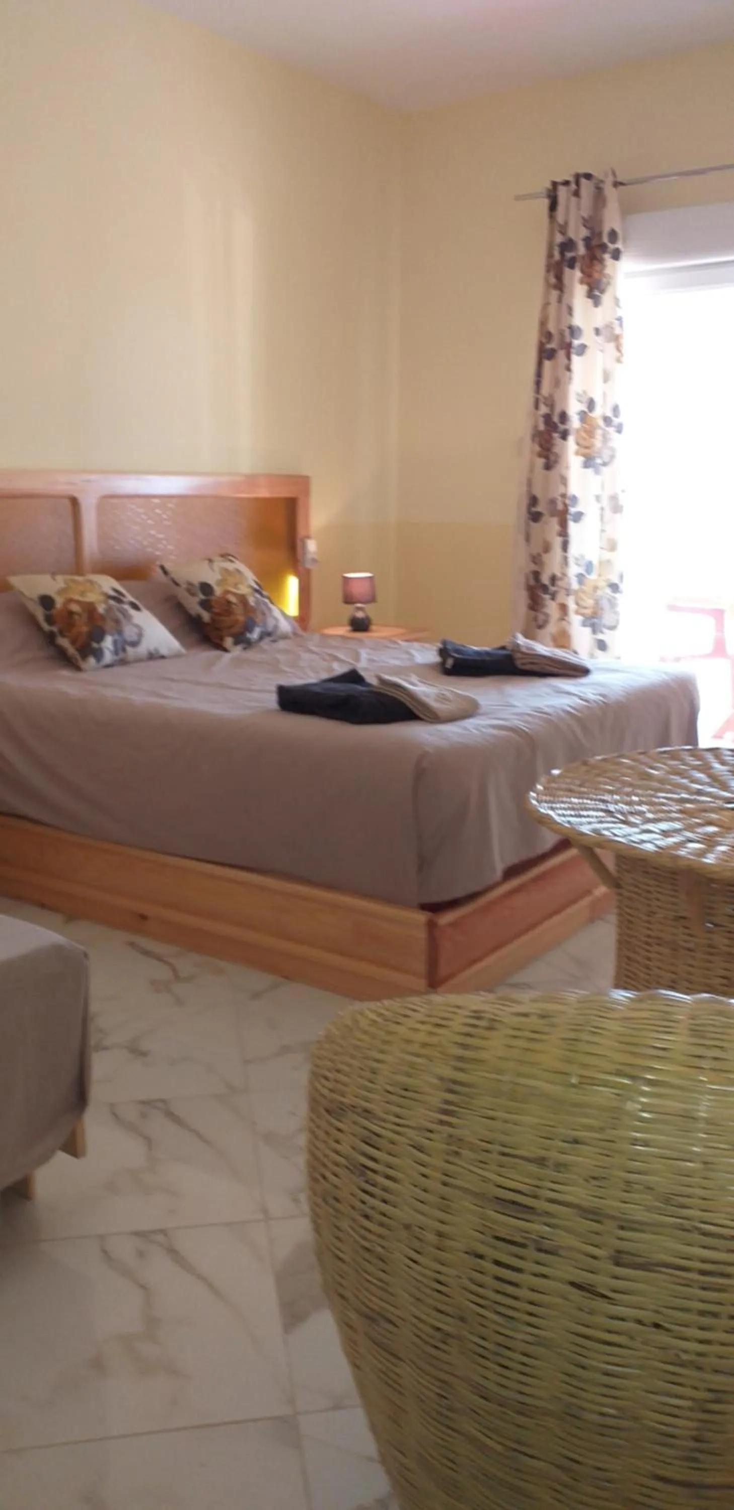 Bedroom, Bed in MAISON D’HÔTE LES TORTUES -