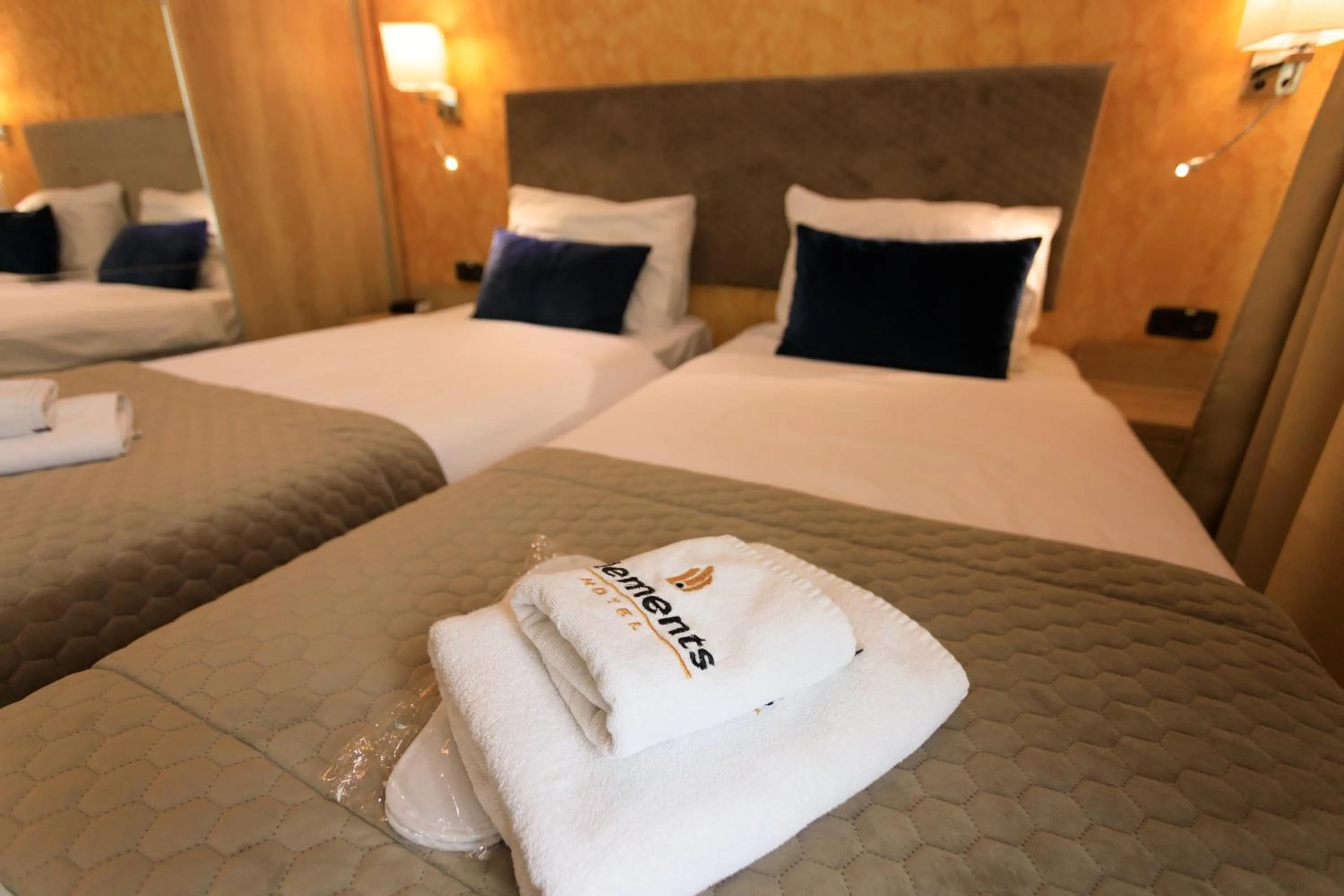 Bed in Hotel Elements