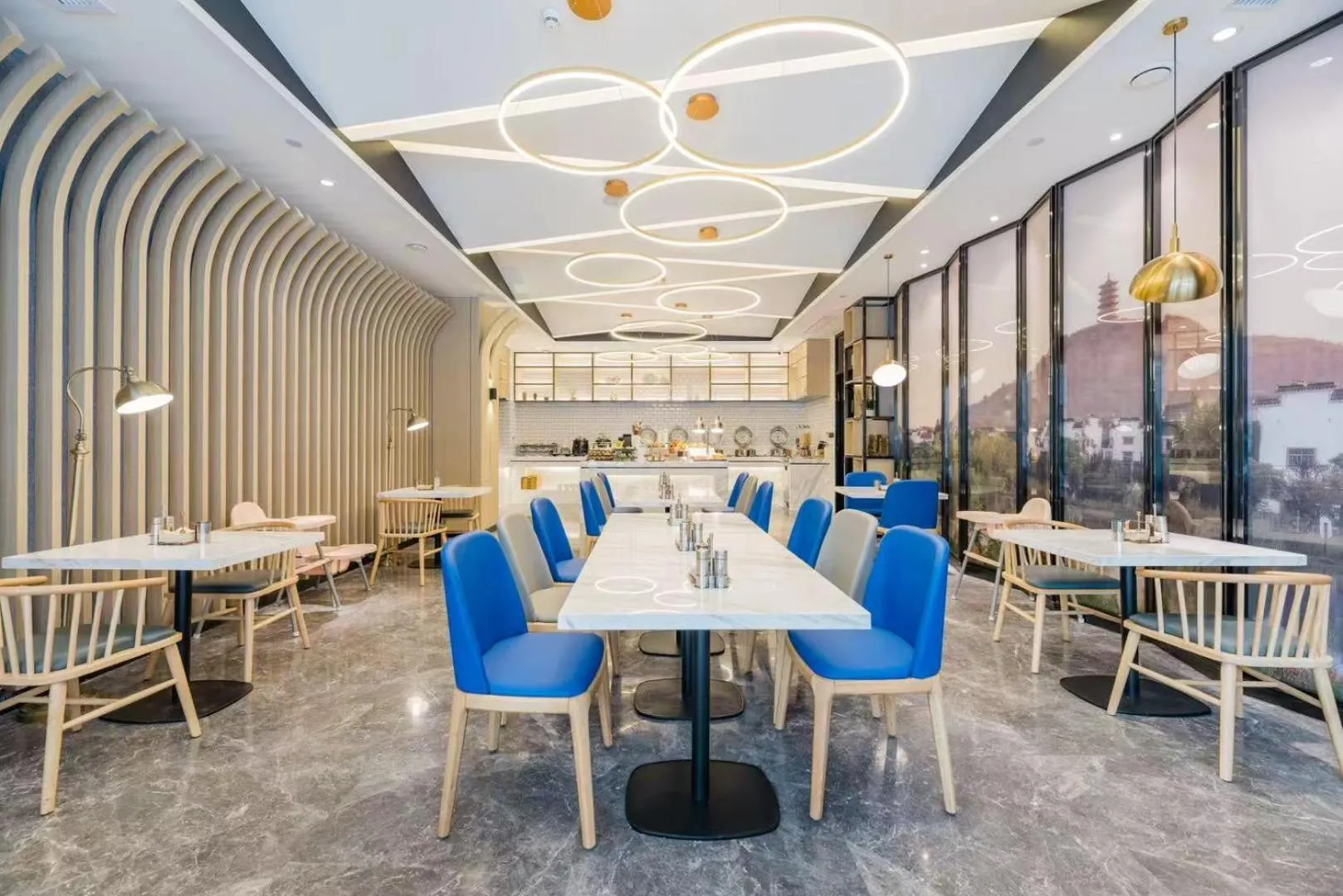 Restaurant/places to eat in Atour Hotel Maqun Nanjing