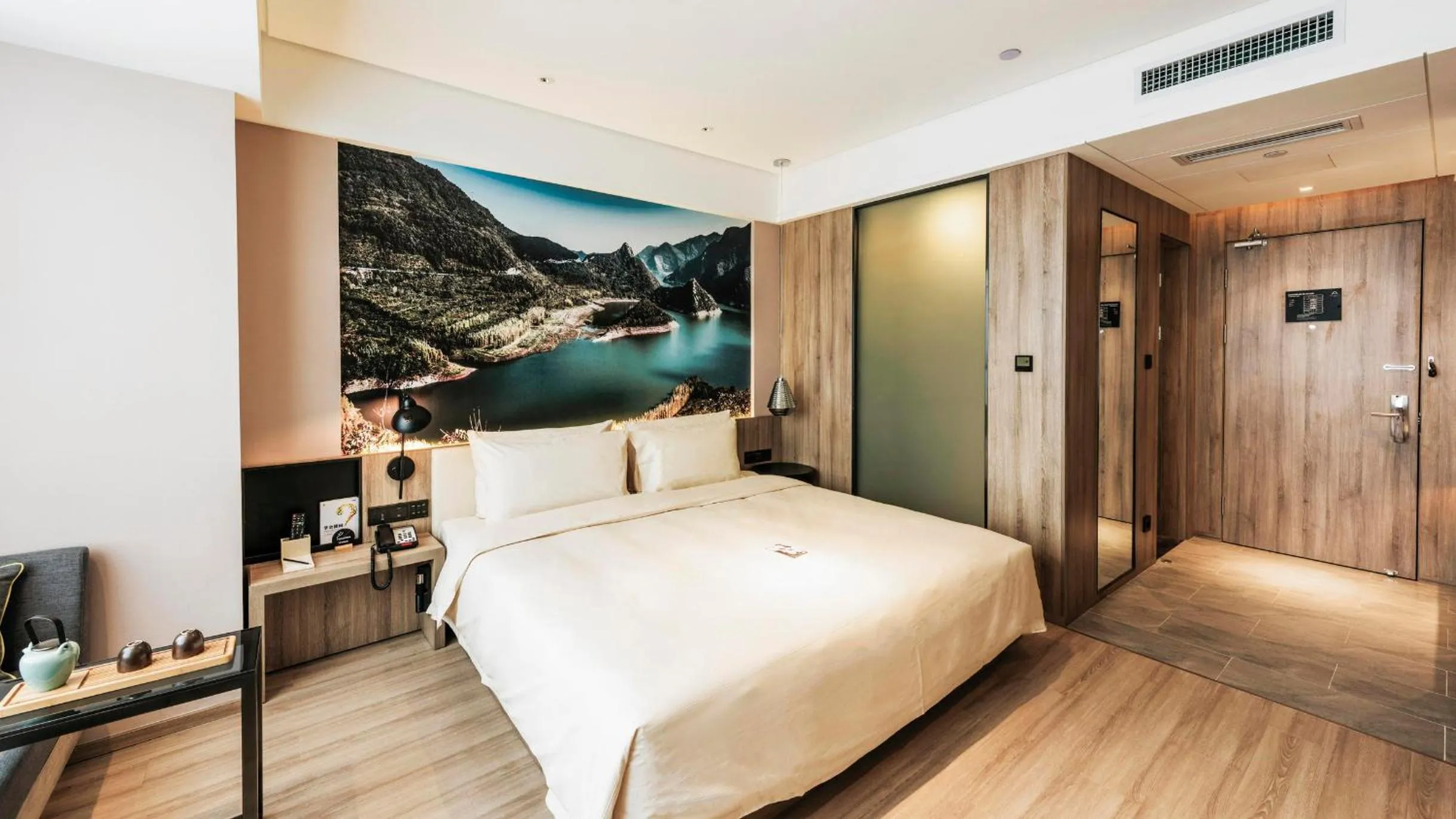 Bed in Atour Hotel North High Speed Railway Station Xi'an