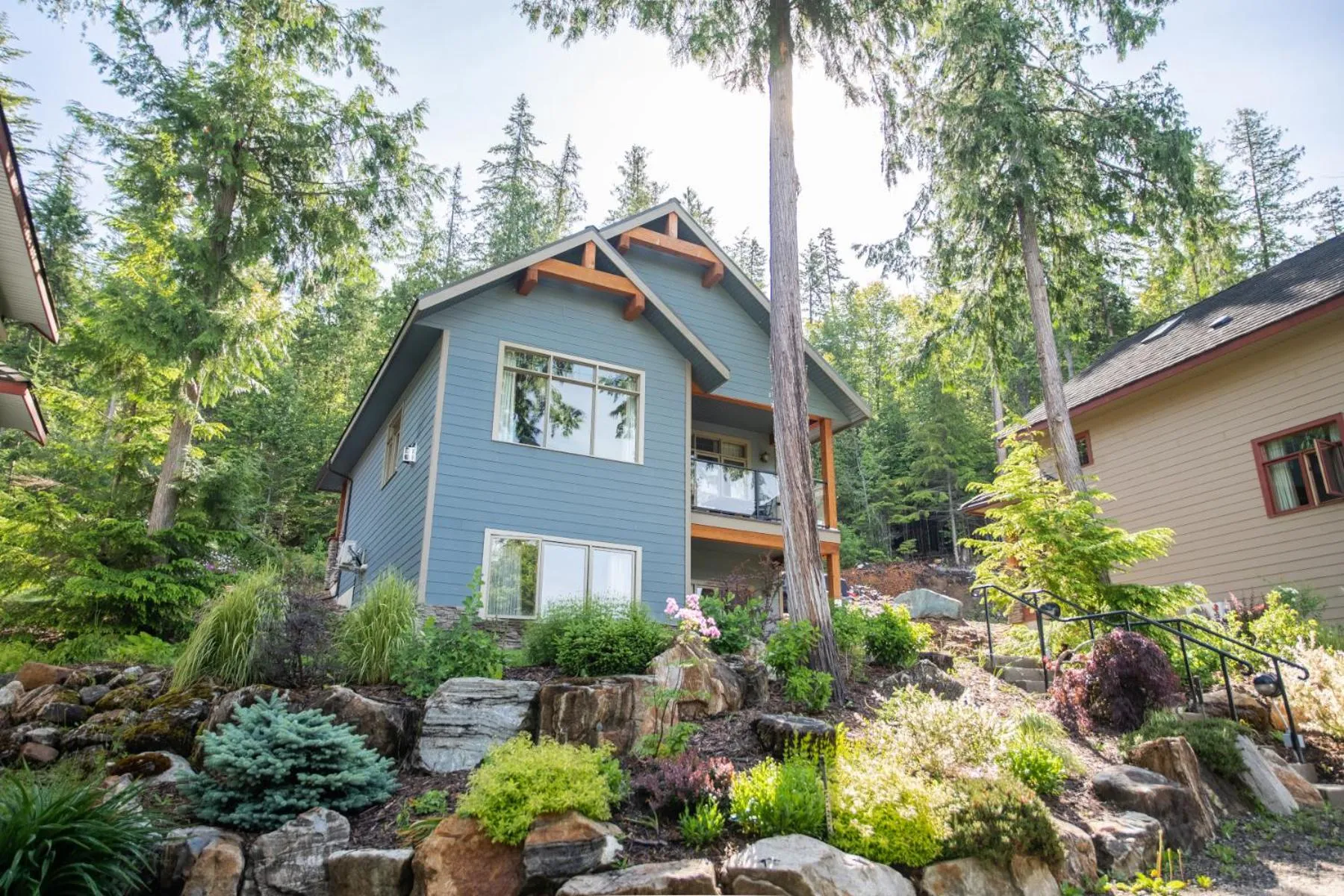 Property building in Halcyon Hot Springs Resort