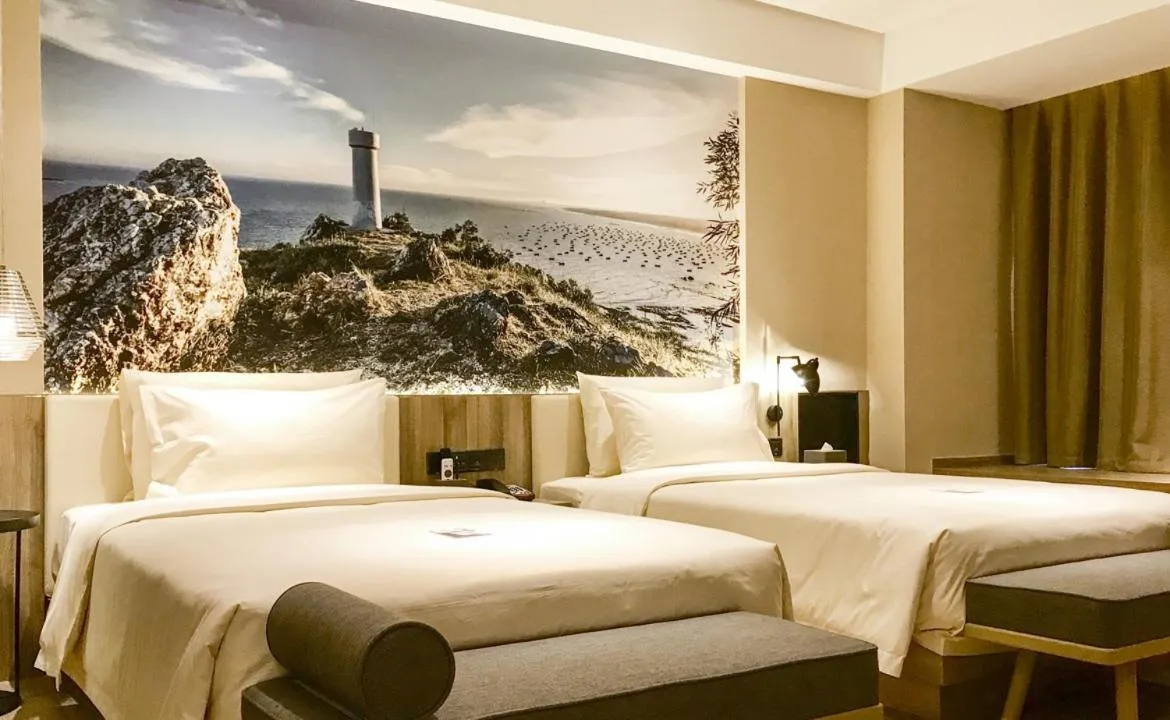 Bed in Atour Hotel High Speed Railway Station Maoming