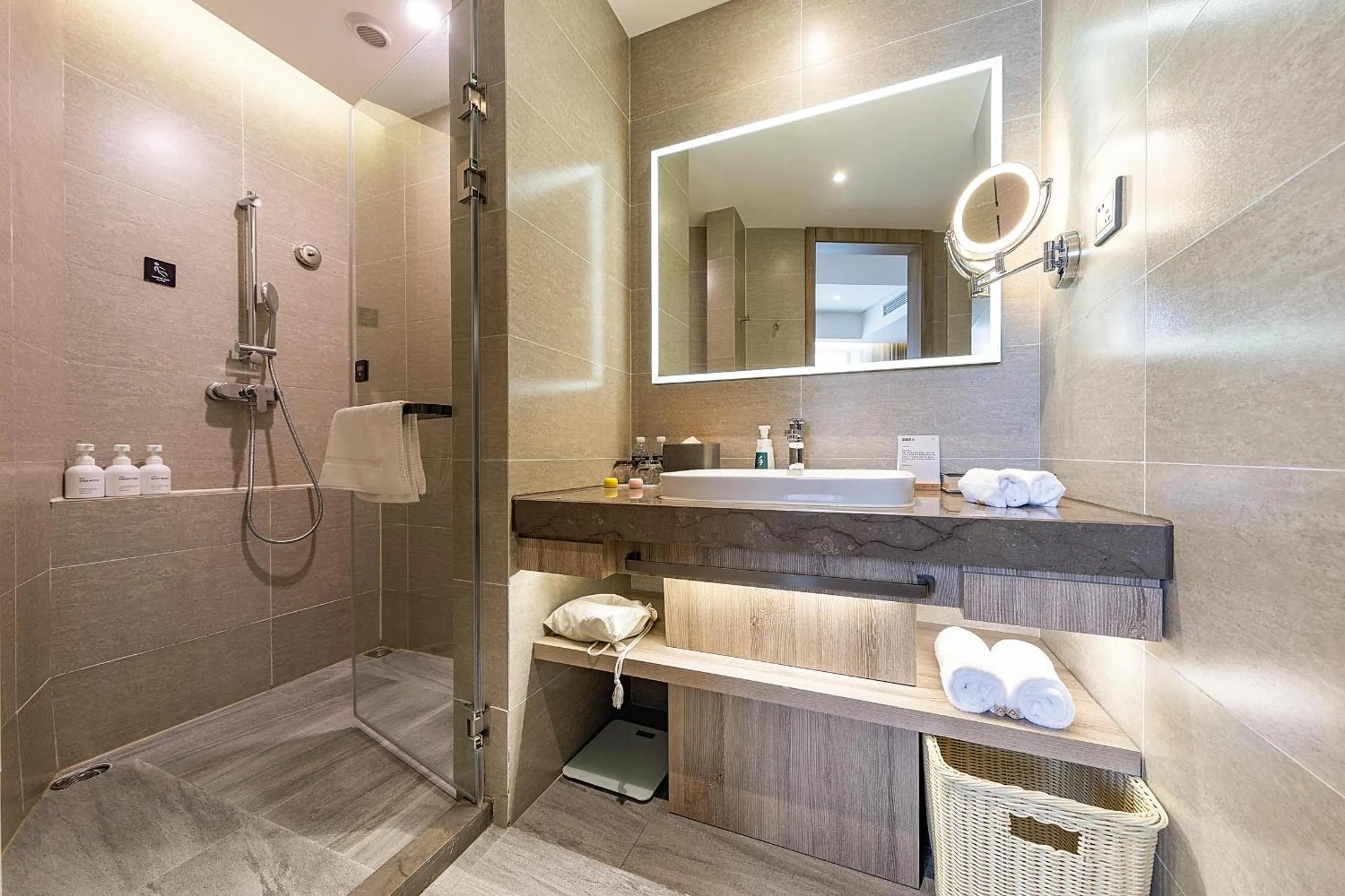 Atour Hotel Hongqiao Hub National Exhibition Center Shanghai