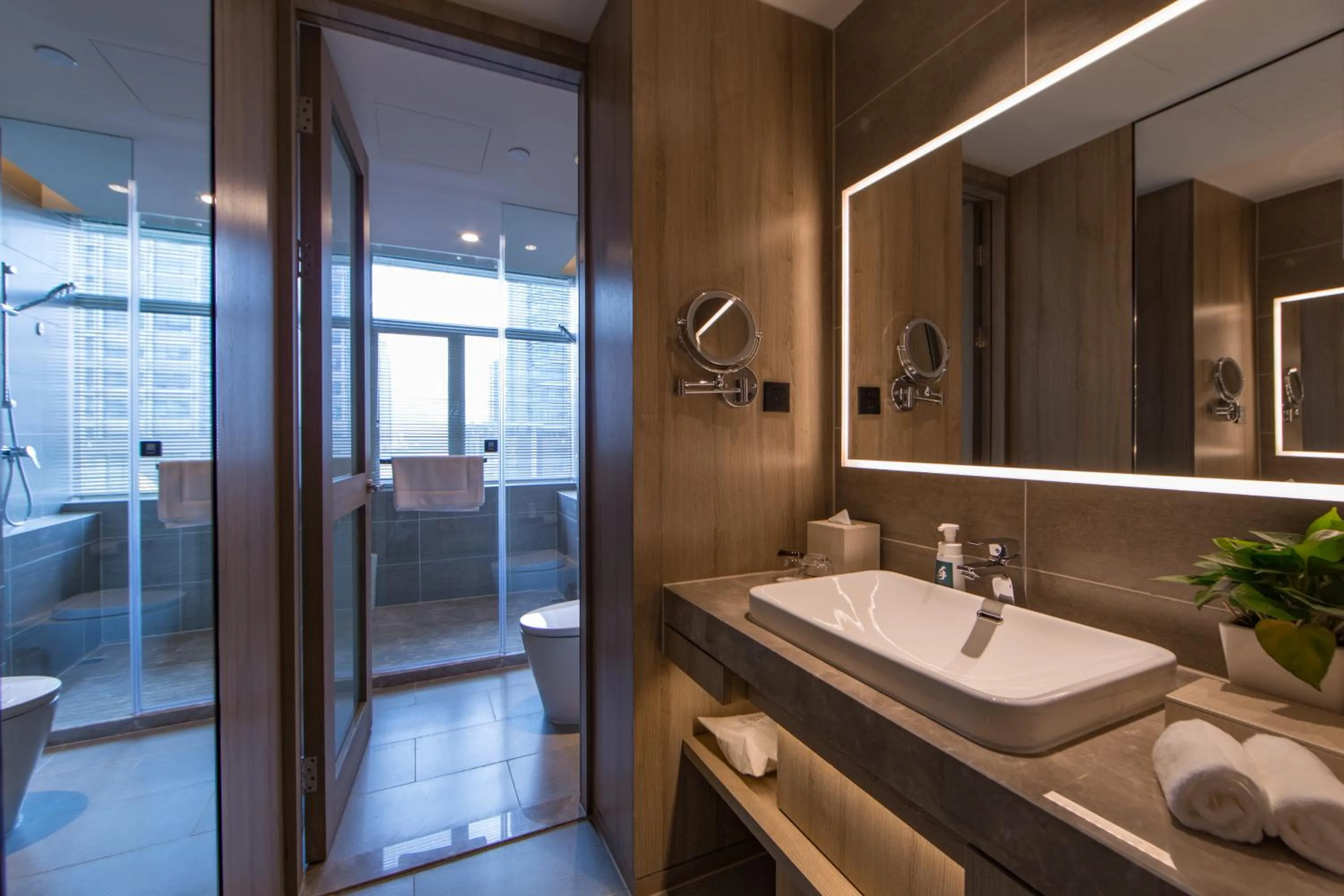 Bathroom in Atour Hotel Yingxiongshan Road Jinan