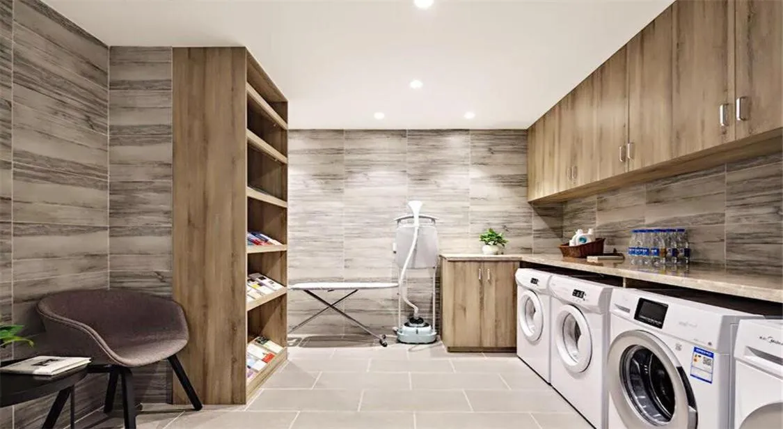 Atour Hotel Yingxiongshan Road Jinan