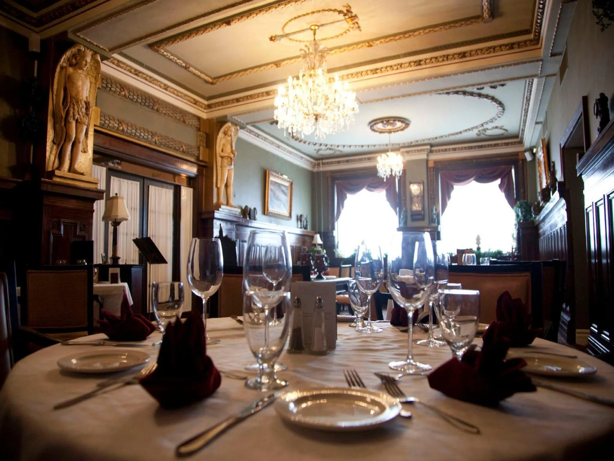 Banquet/Function facilities in Hotel Senator