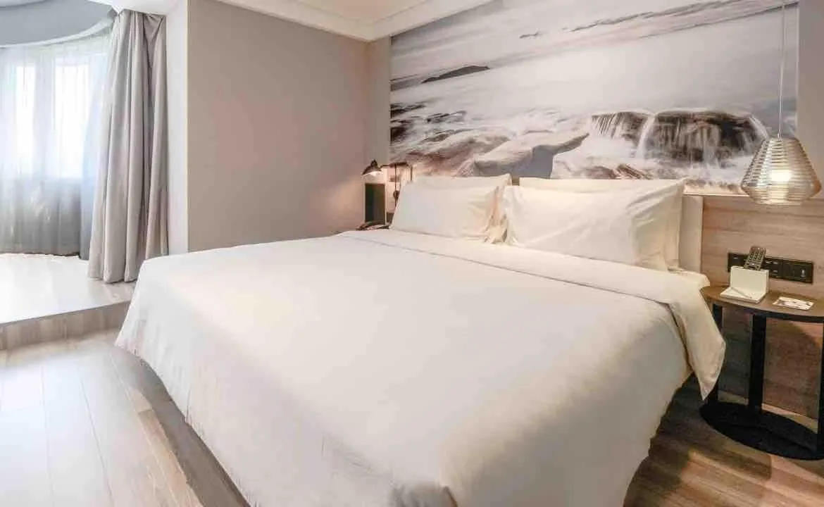 Bed in Atour Hotel Railway Station Dalian