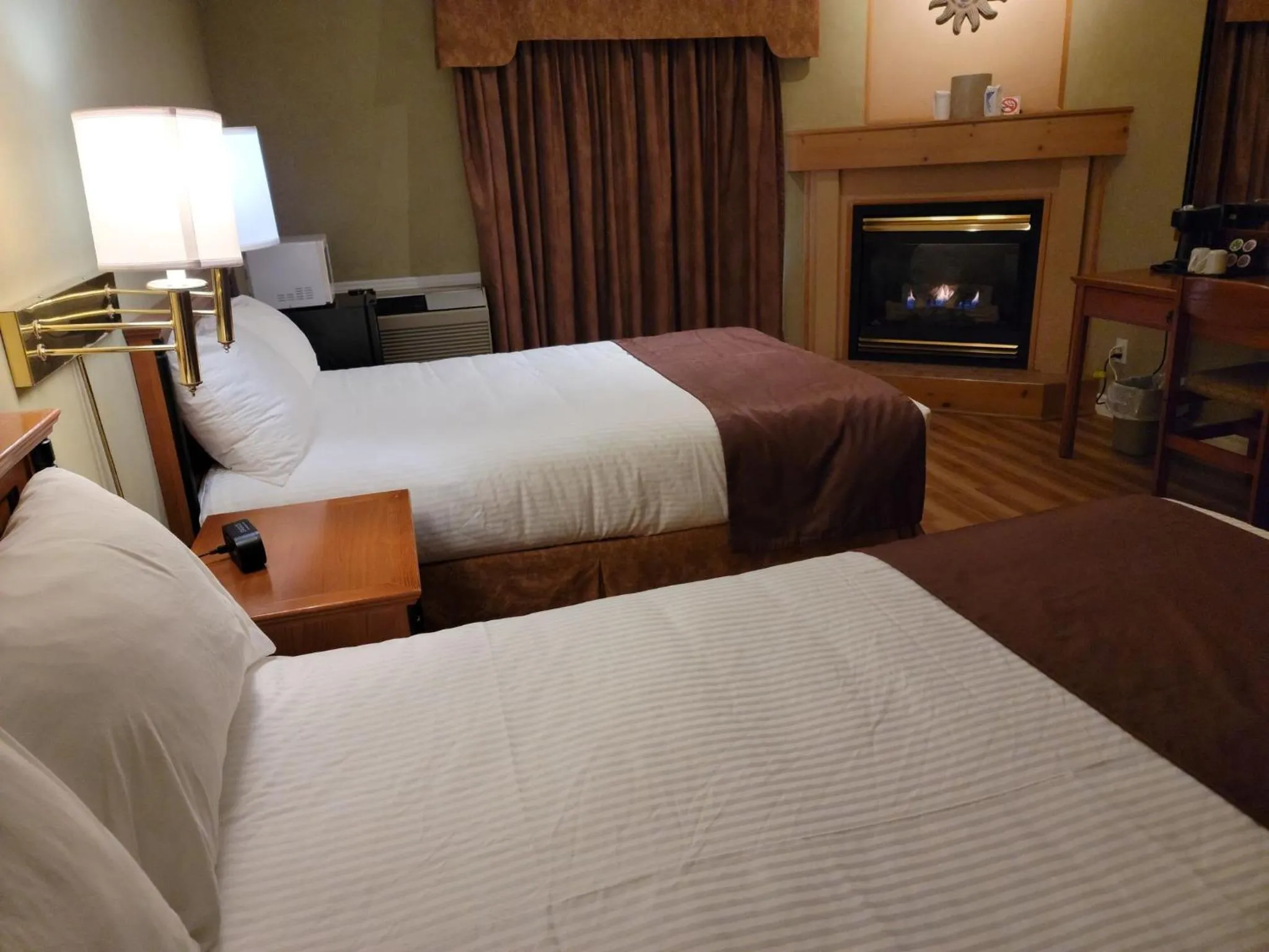Bed in Cedar Meadows Resort & Spa, an Ascend Collection Resort
