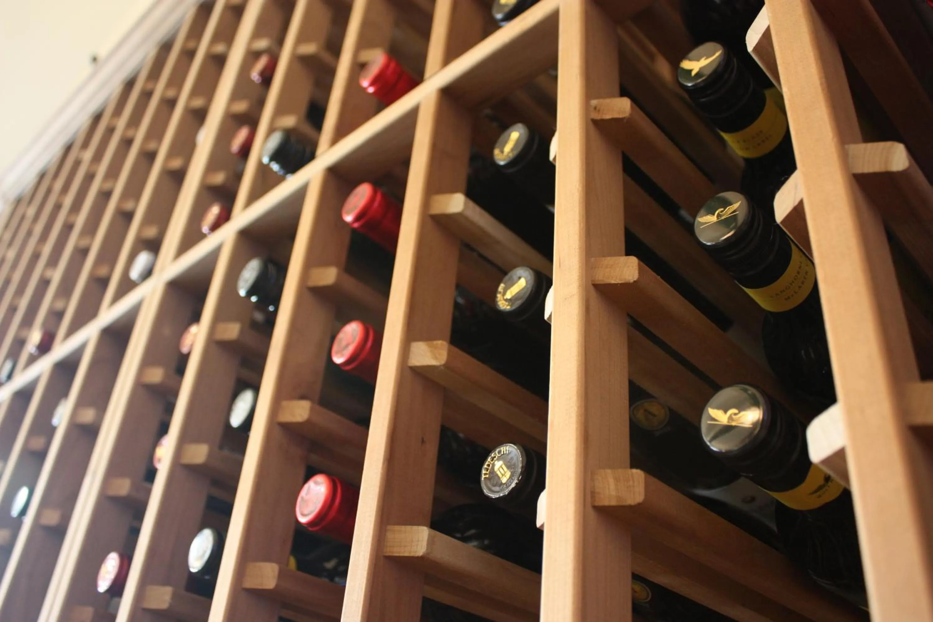 Alcoholic drinks in Cedar Meadows Resort & Spa, an Ascend Collection Resort