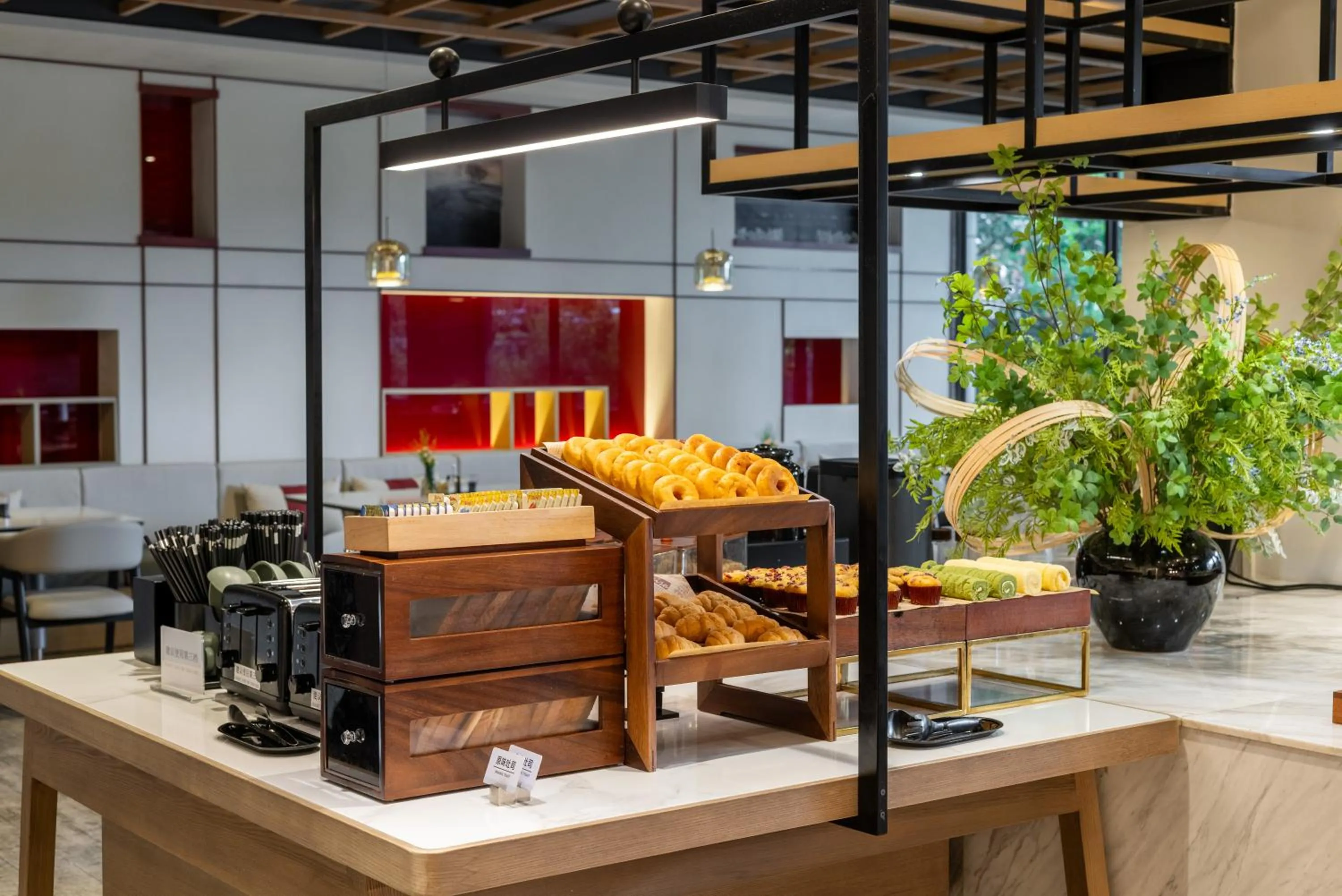 Restaurant/places to eat in Atour Hotel Financial Street Beijing