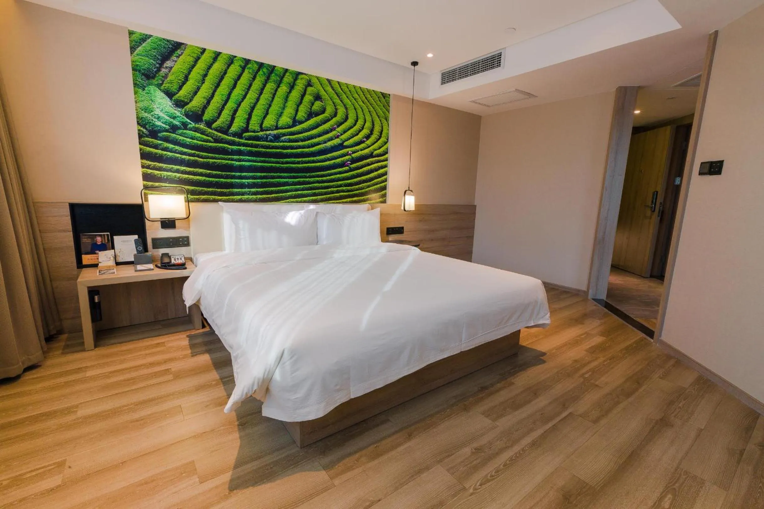 Bed in Atour Hotel Hailian Fuzhou