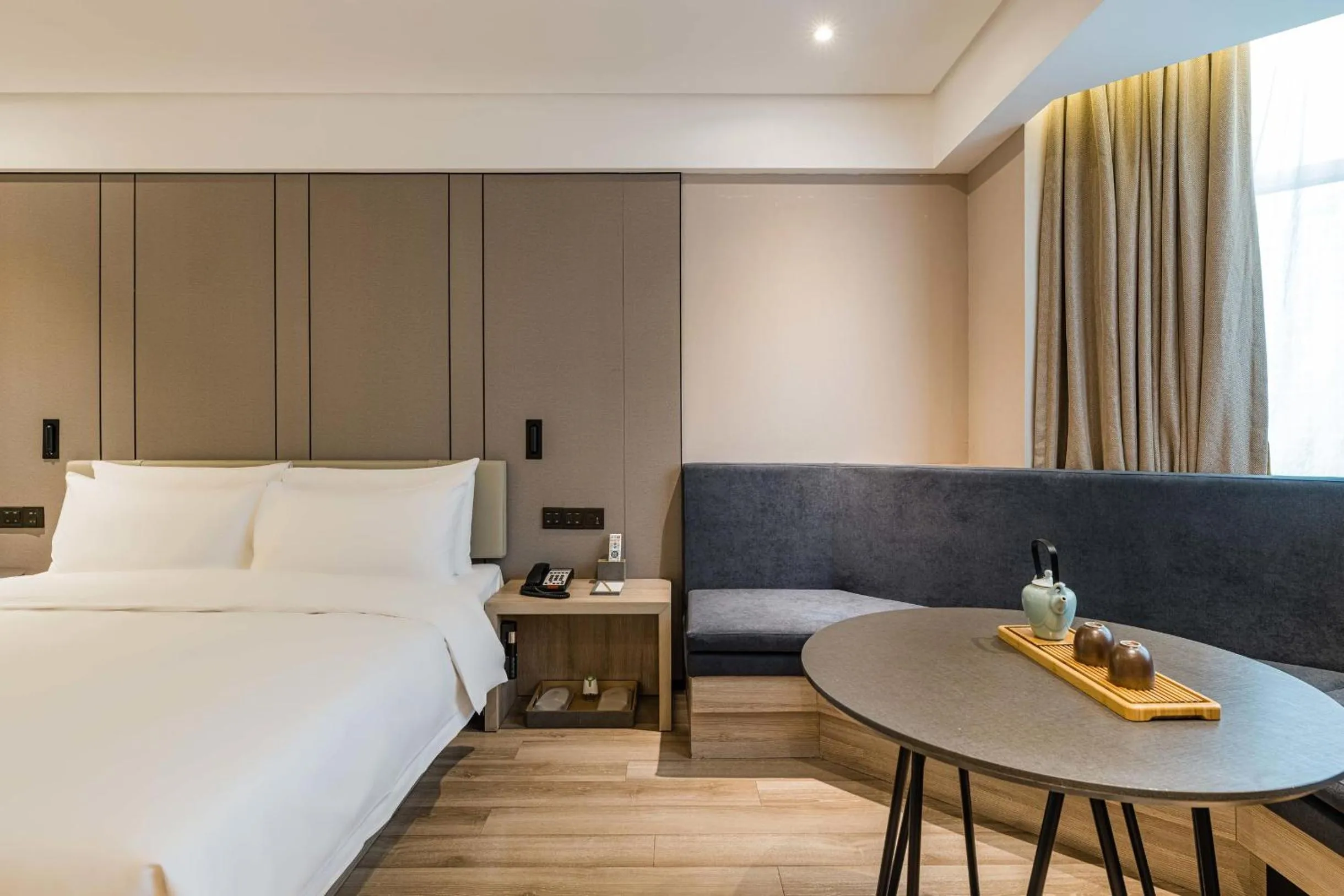 Bed in Atour Hotel Hailian Fuzhou