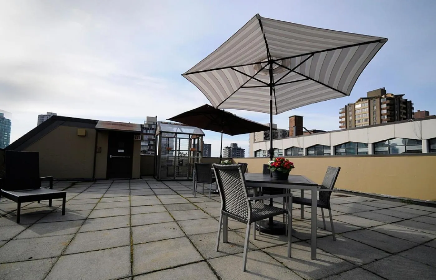 Balcony/Terrace in HI Vancouver Downtown - Hostel