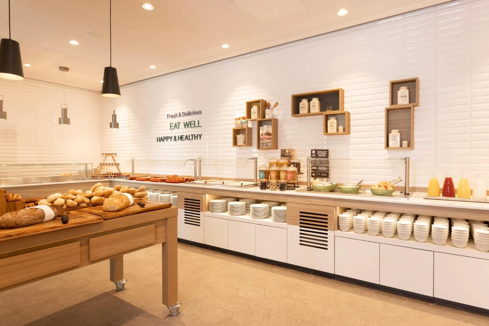 Breakfast in Holiday Inn - Eindhoven Airport by IHG