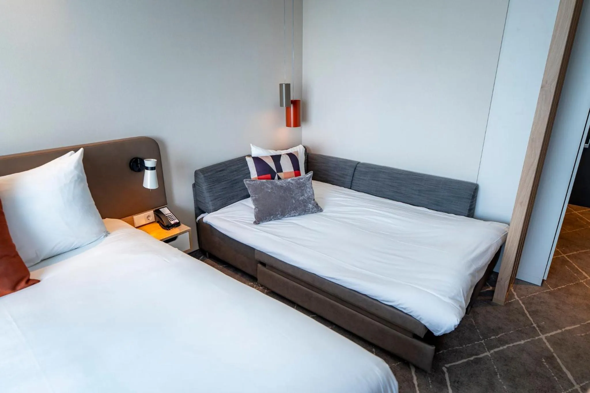 Photo of the whole room, Bed in Holiday Inn - Eindhoven Airport by IHG