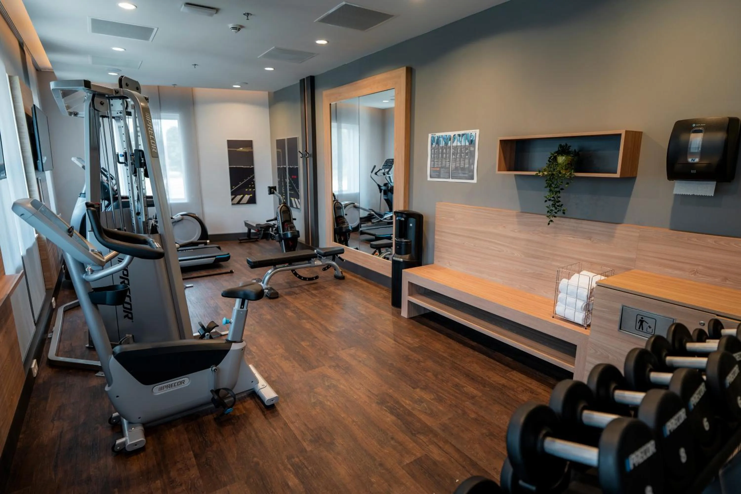 Fitness centre/facilities in Holiday Inn - Eindhoven Airport by IHG
