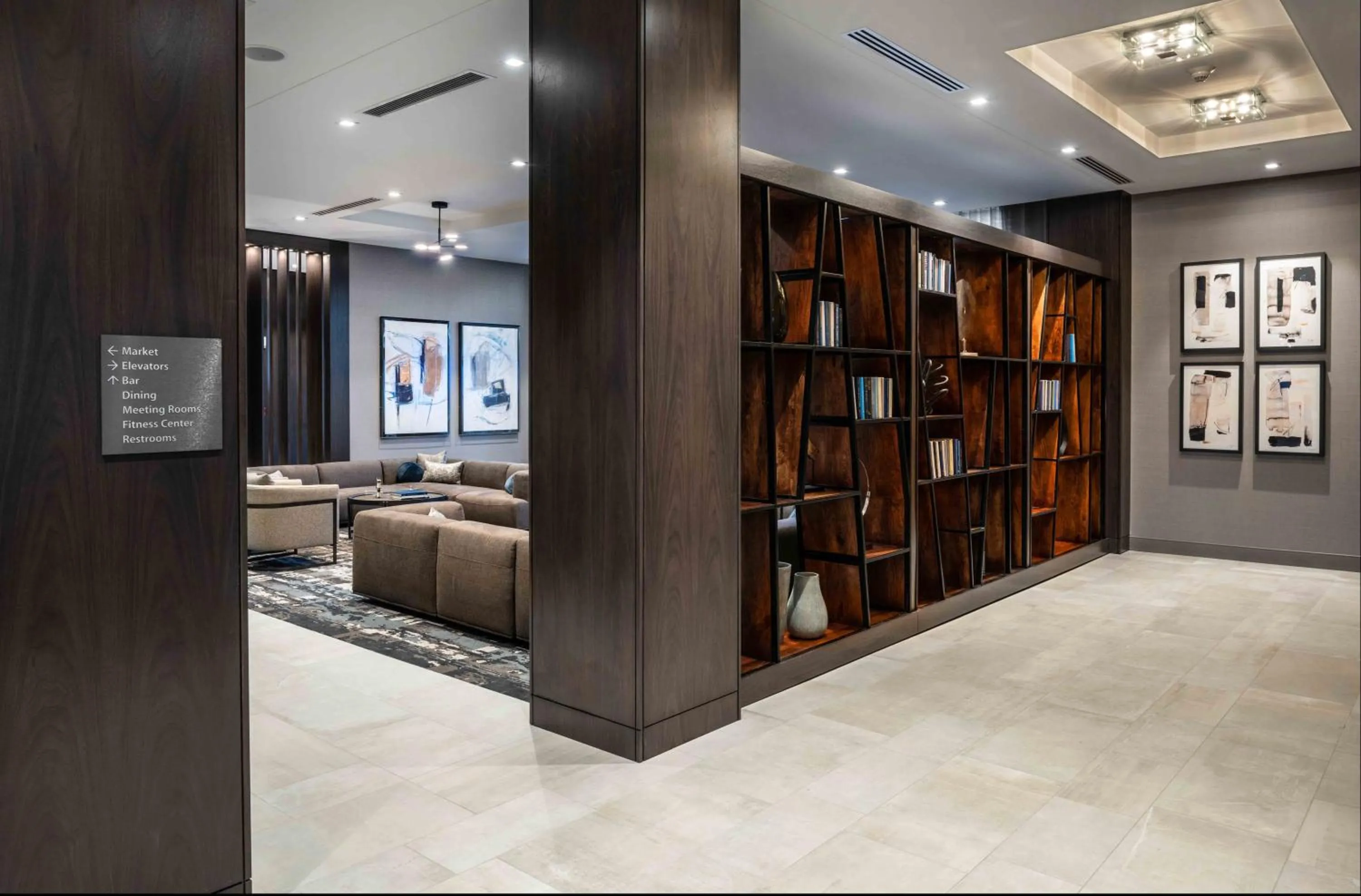 Lobby or reception in Holiday Inn Express - Boston South - Quincy by IHG