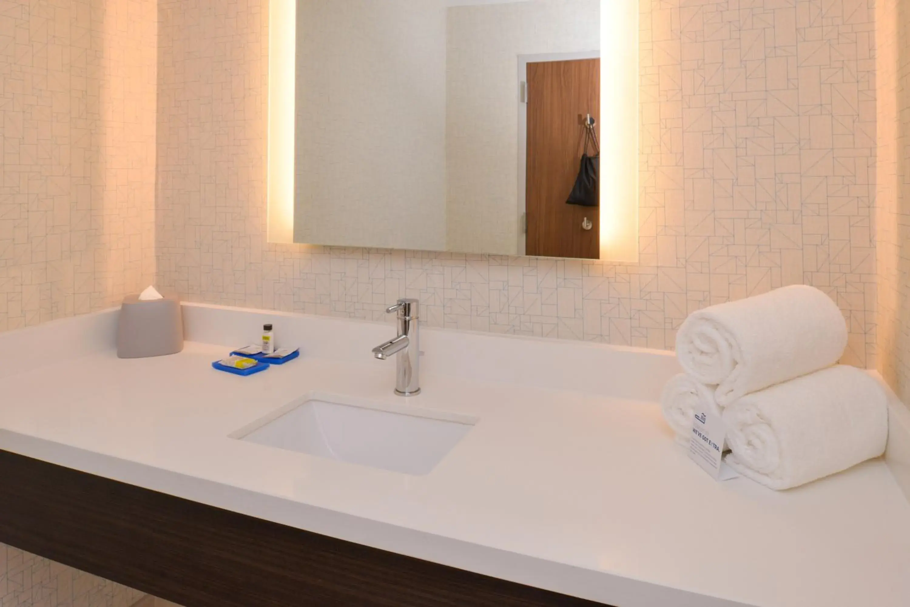 Suite with Two Queen Beds in Holiday Inn Express & Suites - Shreveport - Downtown by IHG Suite with Two Queen Beds in Holiday Inn Express & Suites - Shreveport - Downtown by IHG