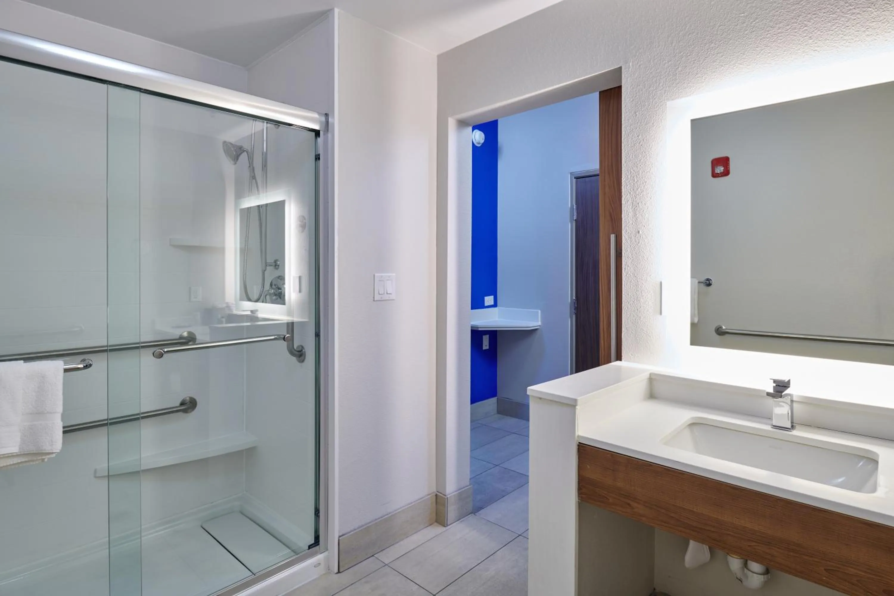 Bathroom in Holiday Inn Express & Suites El Paso - Sunland Park Area by IHG